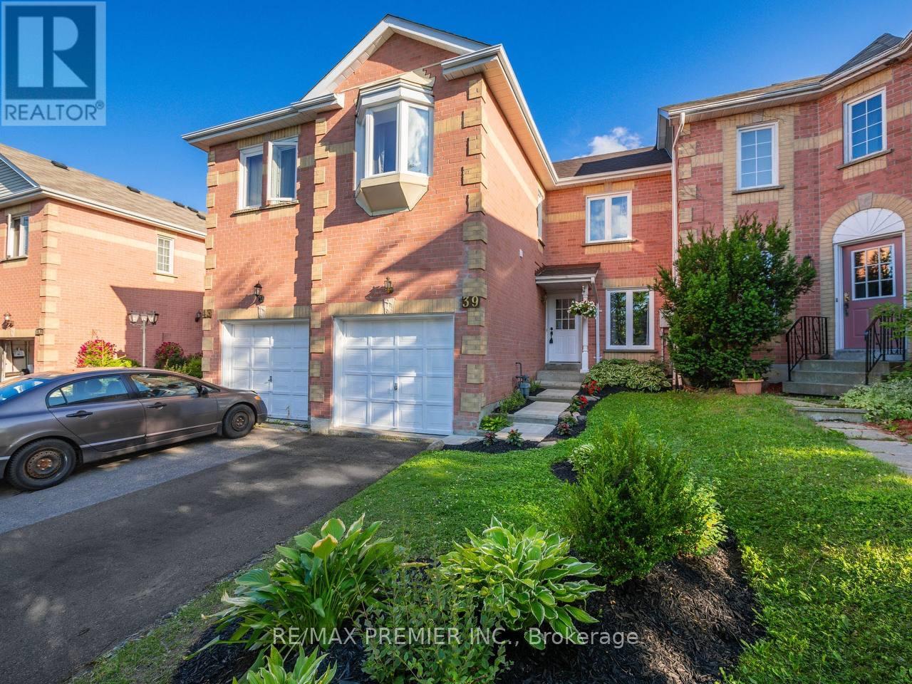 39 Ross Linton Drive, Aurora (Aurora Highlands), Ontario  L4G 6T3 - Photo 1 - N12694502