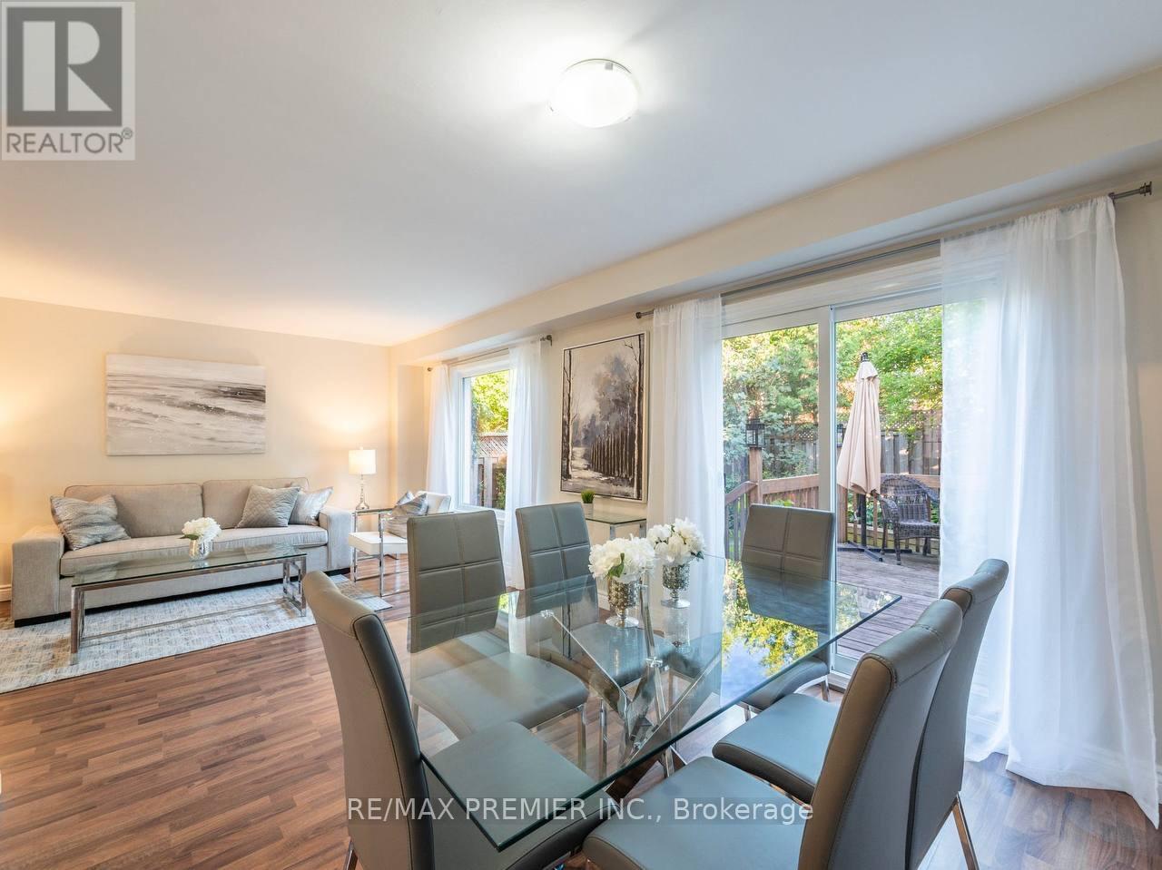 39 Ross Linton Drive, Aurora (Aurora Highlands), Ontario  L4G 6T3 - Photo 13 - N12694502