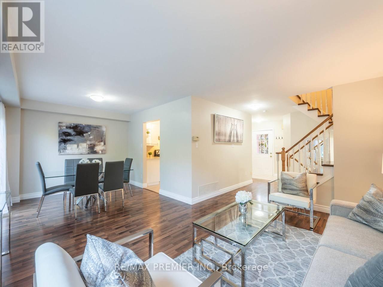 39 Ross Linton Drive, Aurora (Aurora Highlands), Ontario  L4G 6T3 - Photo 22 - N12694502