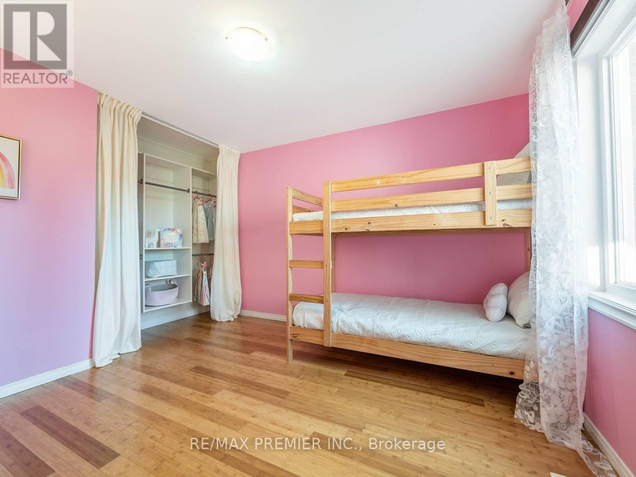 39 Ross Linton Drive, Aurora (Aurora Highlands), Ontario  L4G 6T3 - Photo 34 - N12694502