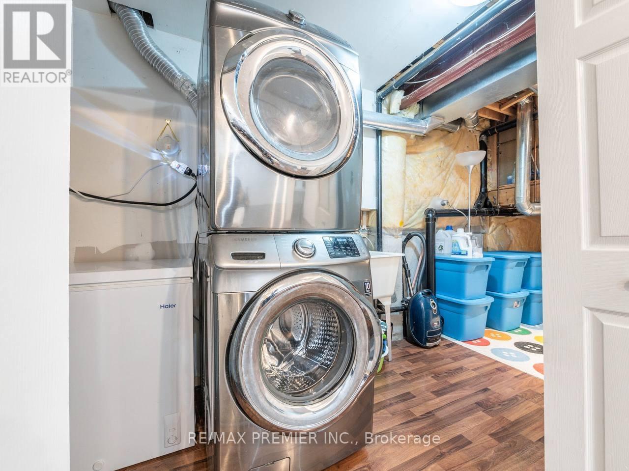 39 Ross Linton Drive, Aurora (Aurora Highlands), Ontario  L4G 6T3 - Photo 43 - N12694502