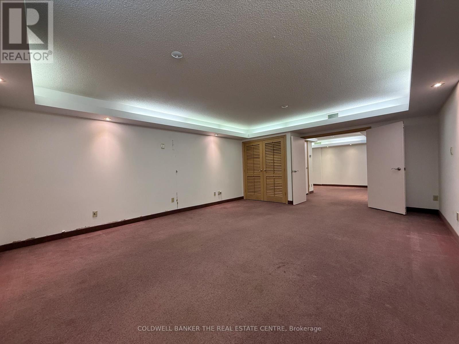 Ll5 - 390 Davis Drive, Newmarket (Central Newmarket), Ontario  L3Y 7T8 - Photo 10 - N12694564