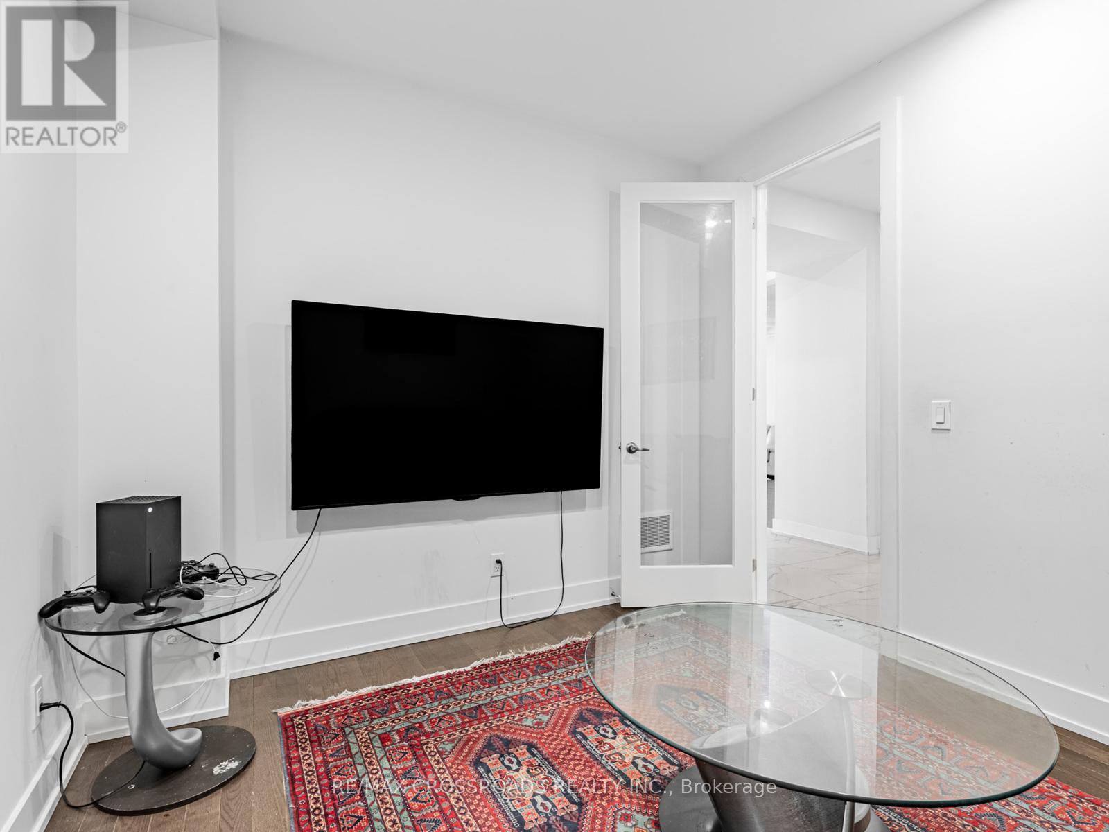 171 Busato Drive, Whitchurch-Stouffville, Ontario  L4A 4X4 - Photo 5 - N12694598