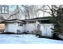 17 GLEN ROBERT DRIVE, Toronto, Ontario