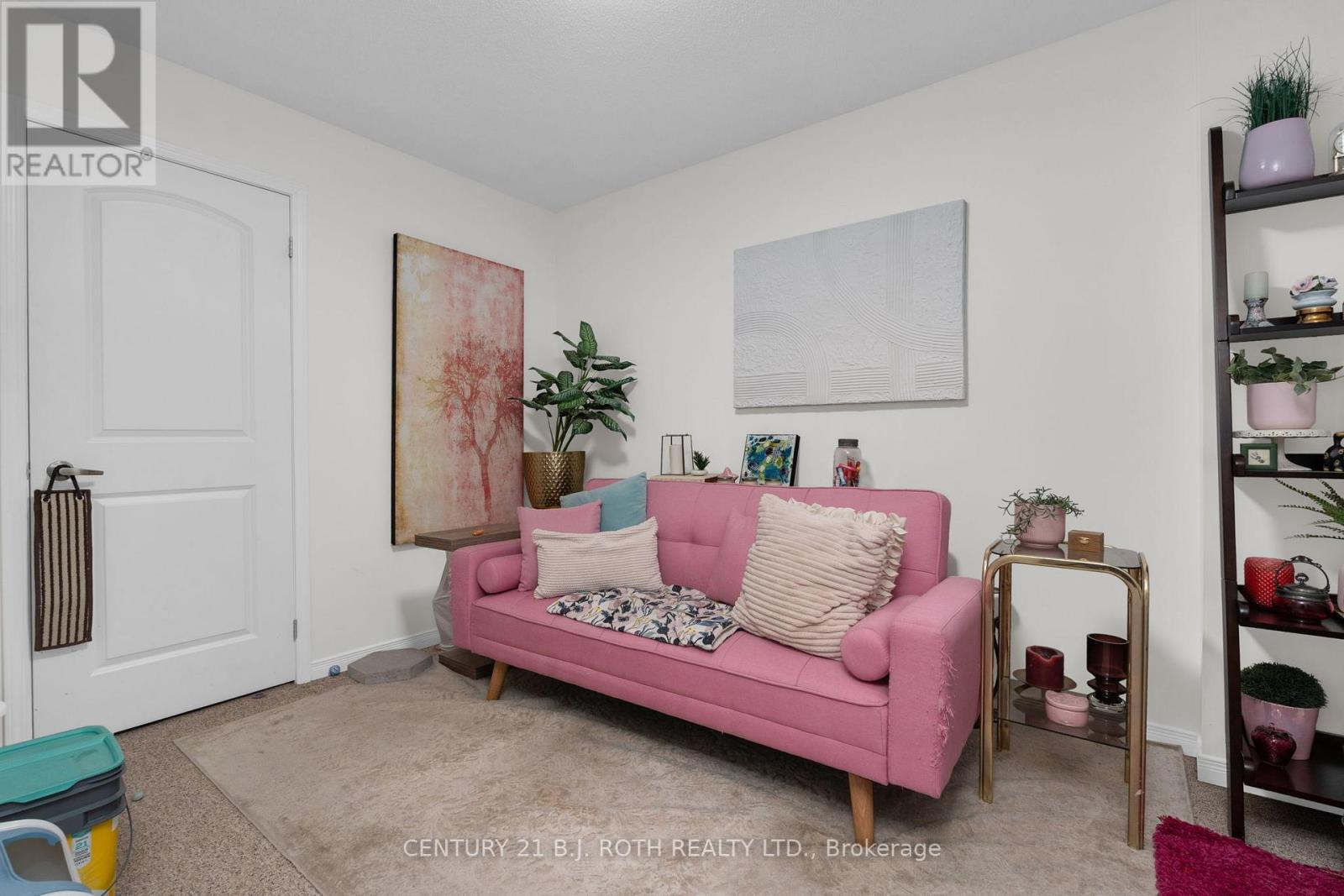 4 - 19 Cheltenham Road, Barrie, Ontario  L4M 0E7 - Photo 17 - S12694406