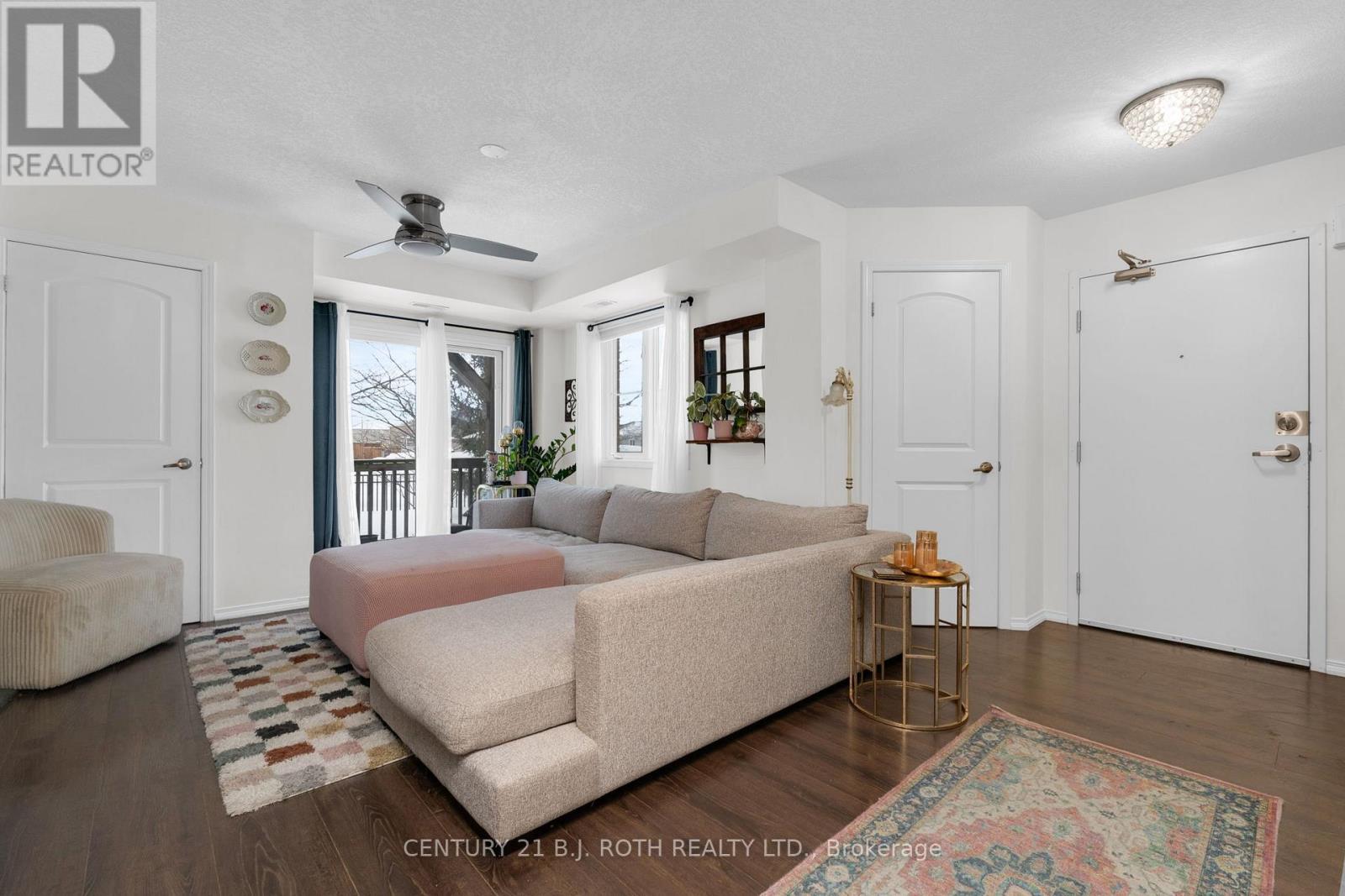 4 - 19 Cheltenham Road, Barrie, Ontario  L4M 0E7 - Photo 6 - S12694406