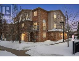 4 - 19 CHELTENHAM ROAD, Barrie, Ontario