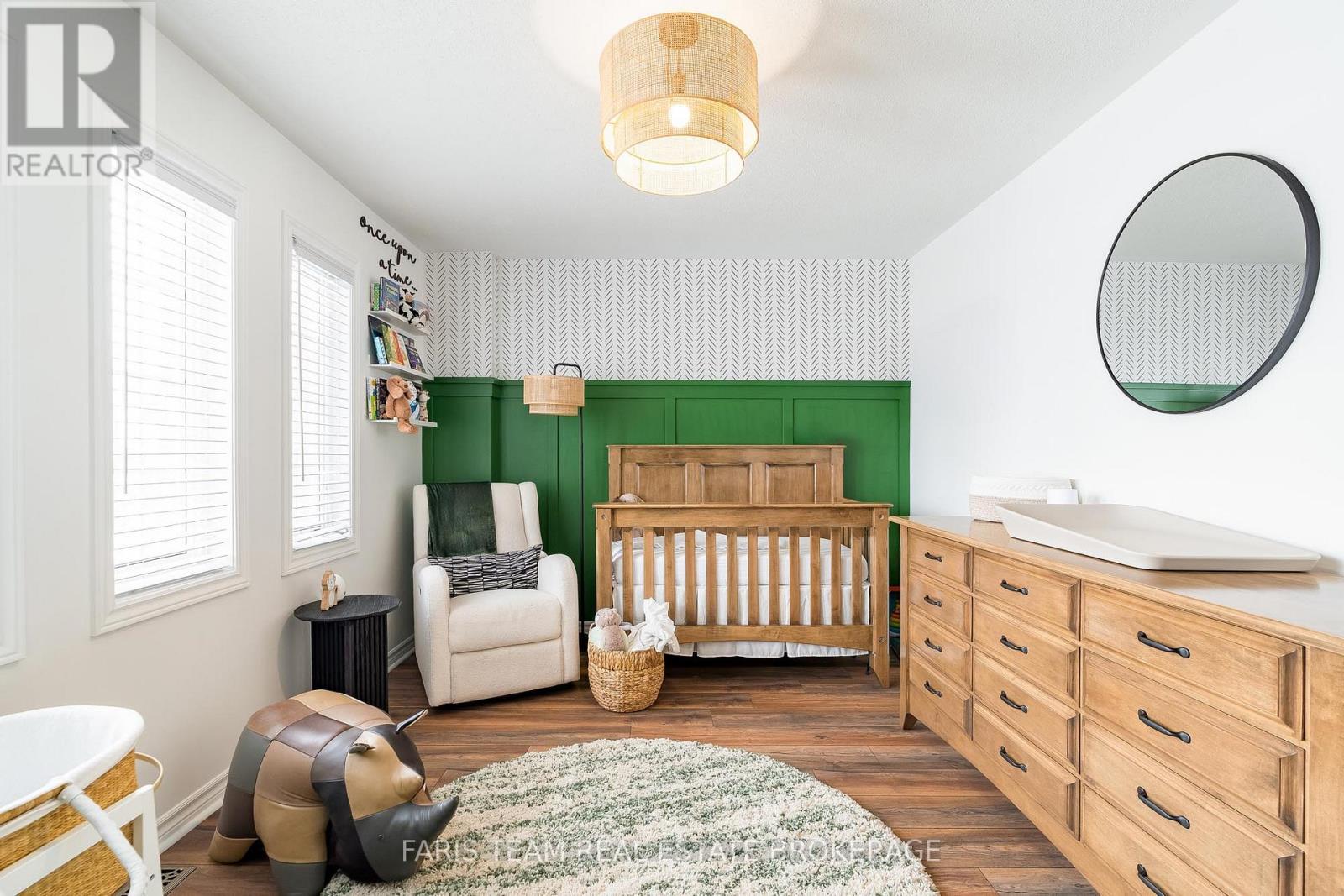 3 Saxon Road, Barrie (Innis-Shore), Ontario  L4M 7G6 - Photo 23 - S12694566