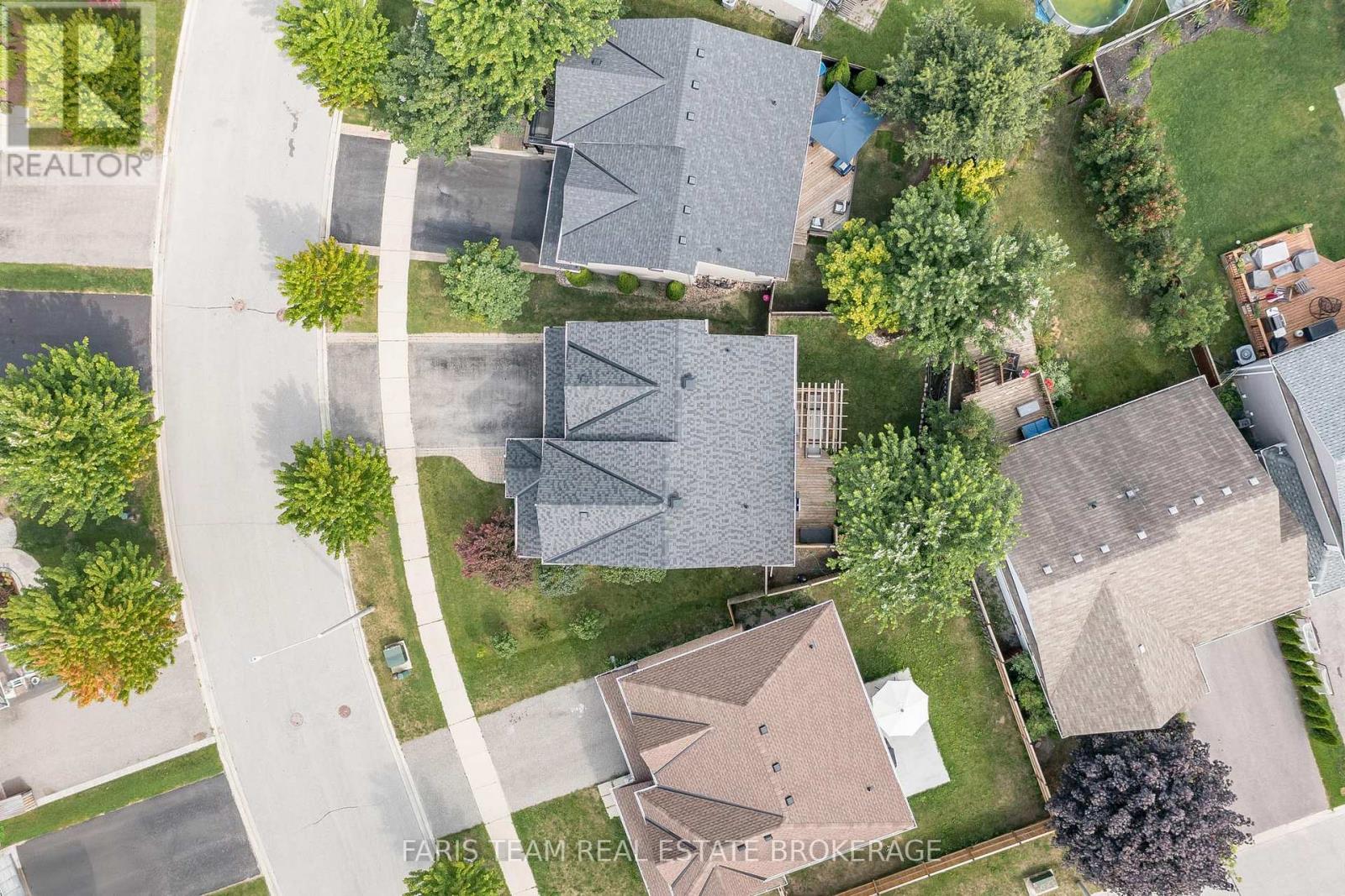 3 Saxon Road, Barrie (Innis-Shore), Ontario  L4M 7G6 - Photo 30 - S12694566