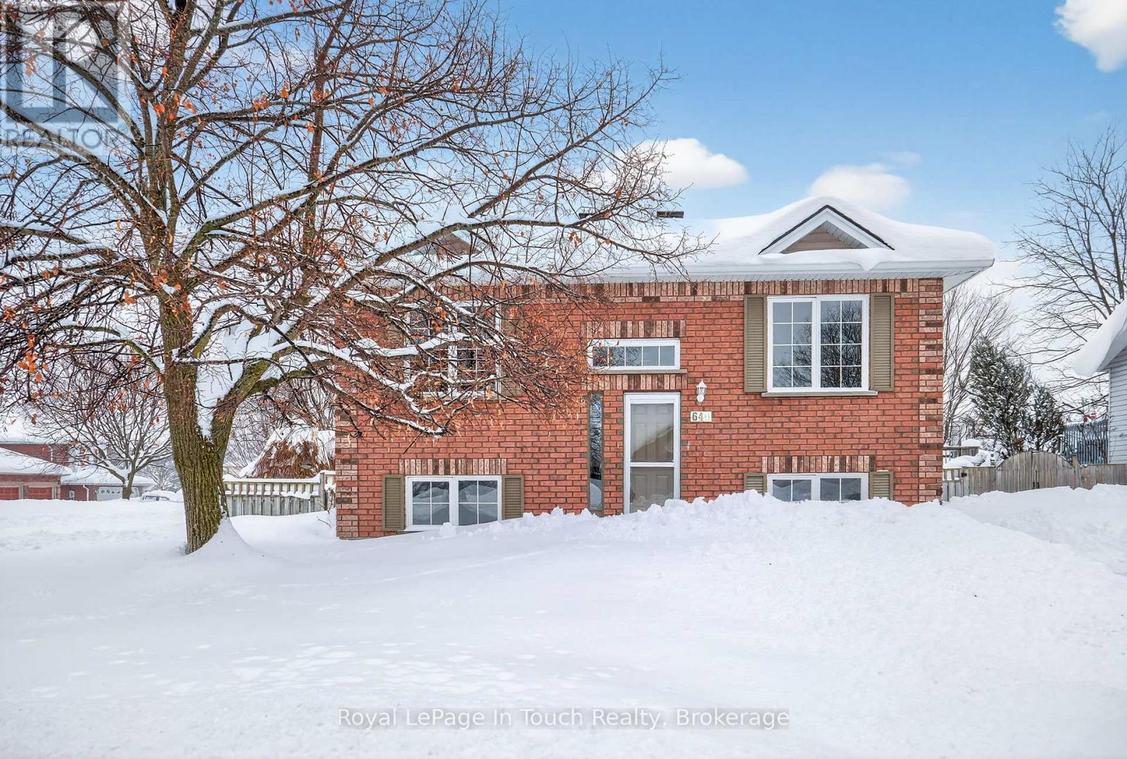 640 Wayne Crescent, Midland, Ontario  L4R 5E1 - Photo 2 - S12406043