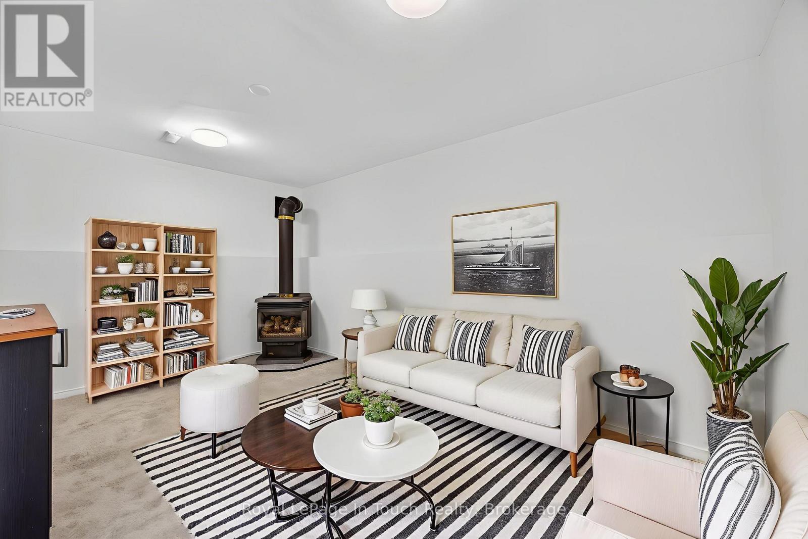 640 Wayne Crescent, Midland, Ontario  L4R 5E1 - Photo 11 - S12406043