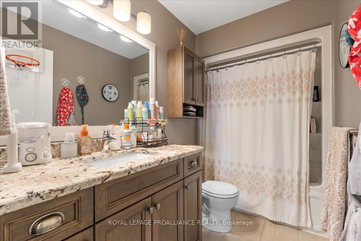 4 Trinity Court, Belleville, Ontario  K8N 0E7 - Photo 31 - X12694702