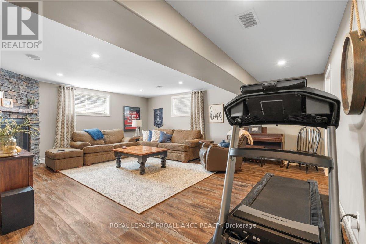 4 Trinity Court, Belleville, Ontario  K8N 0E7 - Photo 40 - X12694702