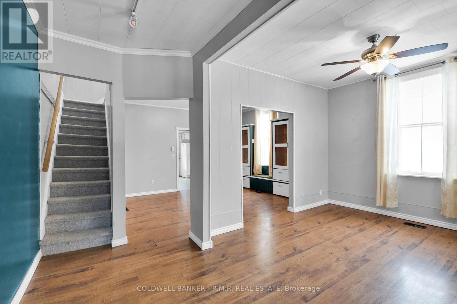 98 St Paul Street, Kawartha Lakes, Ontario  K9V 1S8 - Photo 8 - X12694760