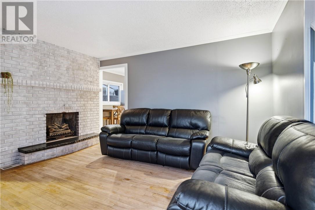 101a Balsam Street, Copper Cliff, Ontario  P0M 1N0 - Photo 14 - 2126083