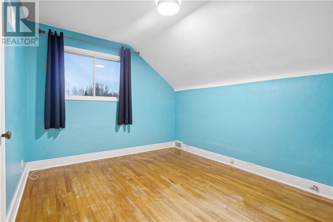 101a Balsam Street, Copper Cliff, Ontario  P0M 1N0 - Photo 18 - 2126083