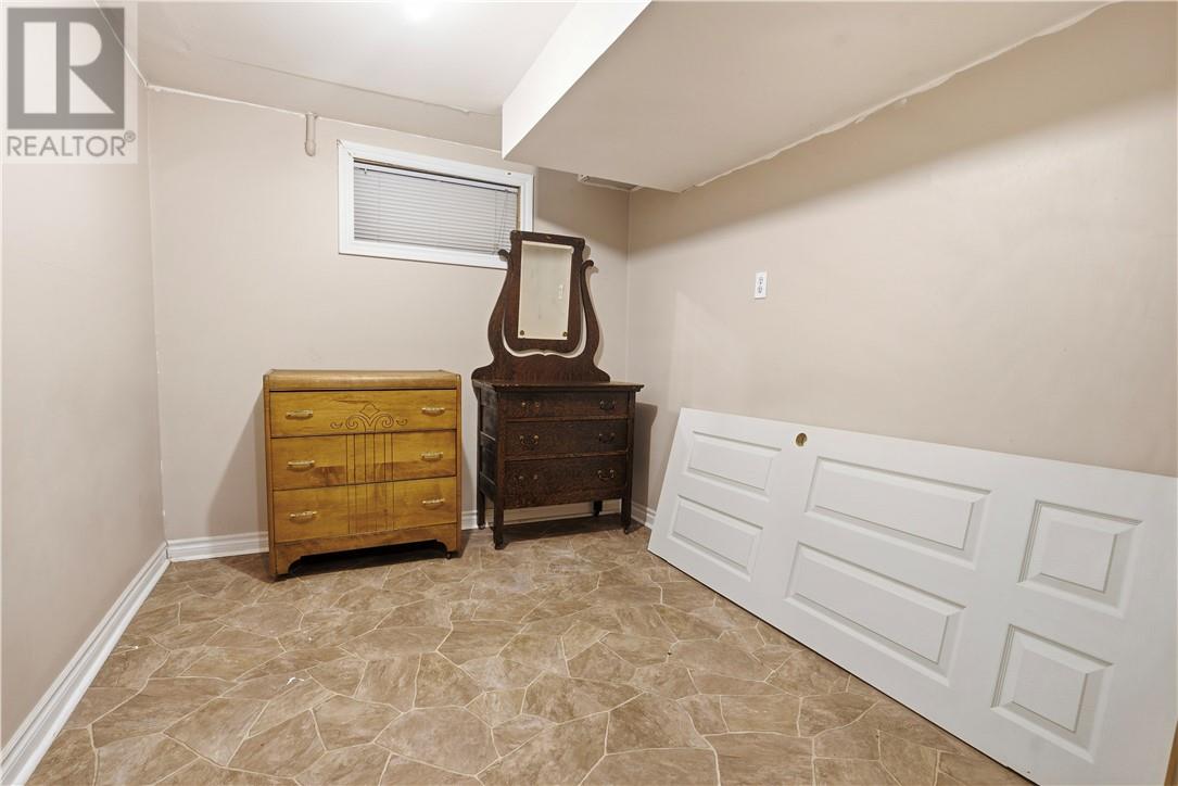 101a Balsam Street, Copper Cliff, Ontario  P0M 1N0 - Photo 22 - 2126083