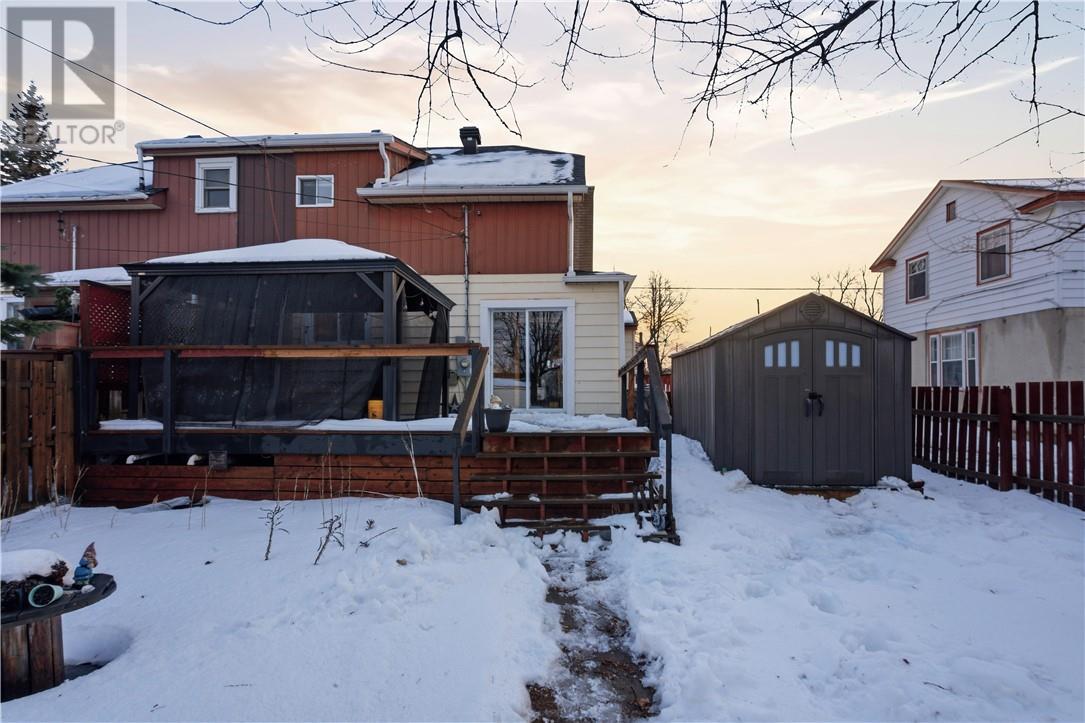 101a Balsam Street, Copper Cliff, Ontario  P0M 1N0 - Photo 3 - 2126083