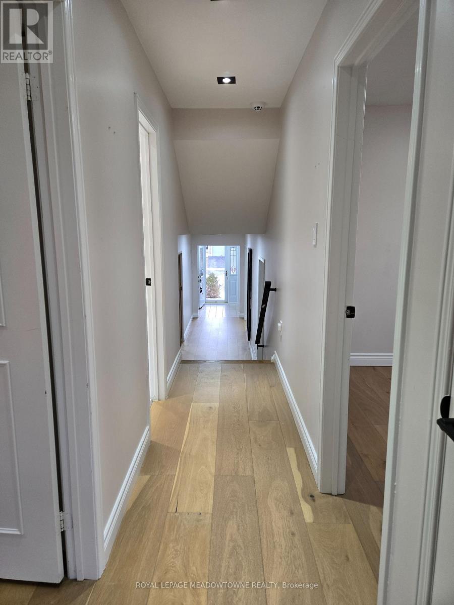 468 Gowland Crescent, Milton, Ontario  L9T 4E5 - Photo 23 - W12694346