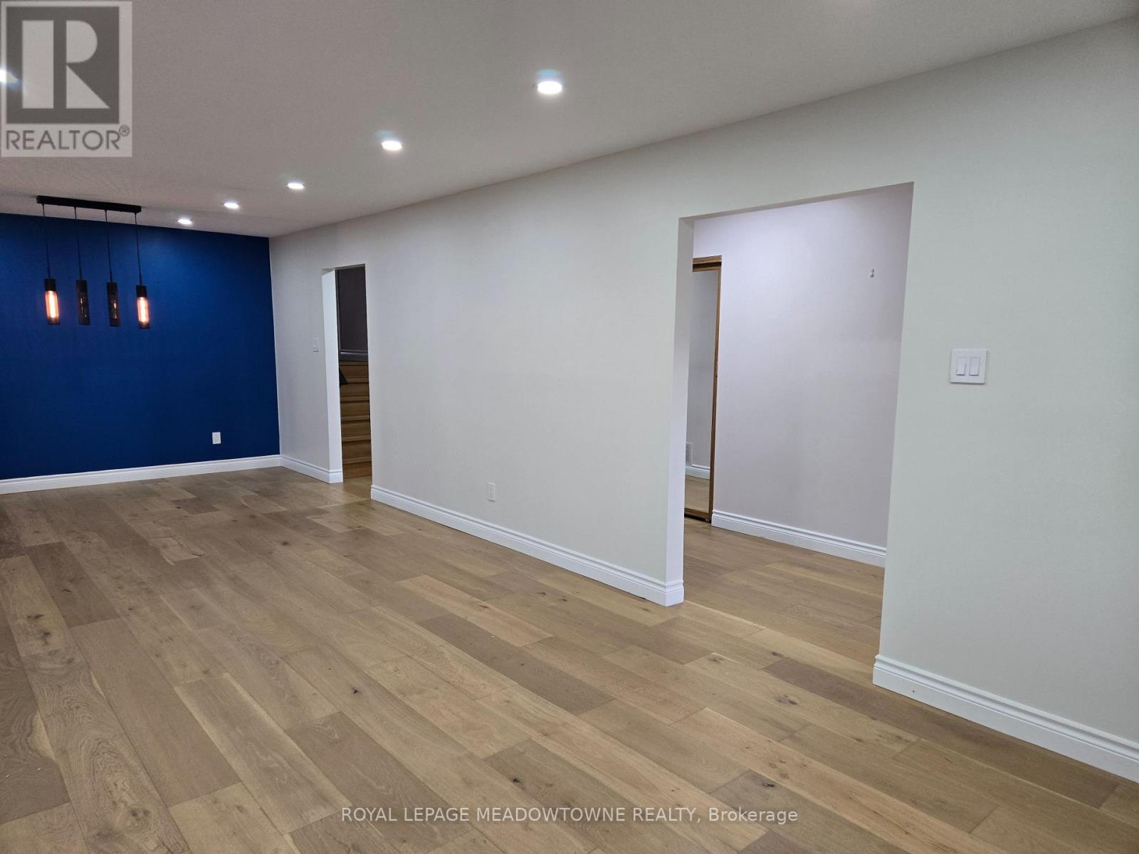 468 Gowland Crescent, Milton, Ontario  L9T 4E5 - Photo 7 - W12694346