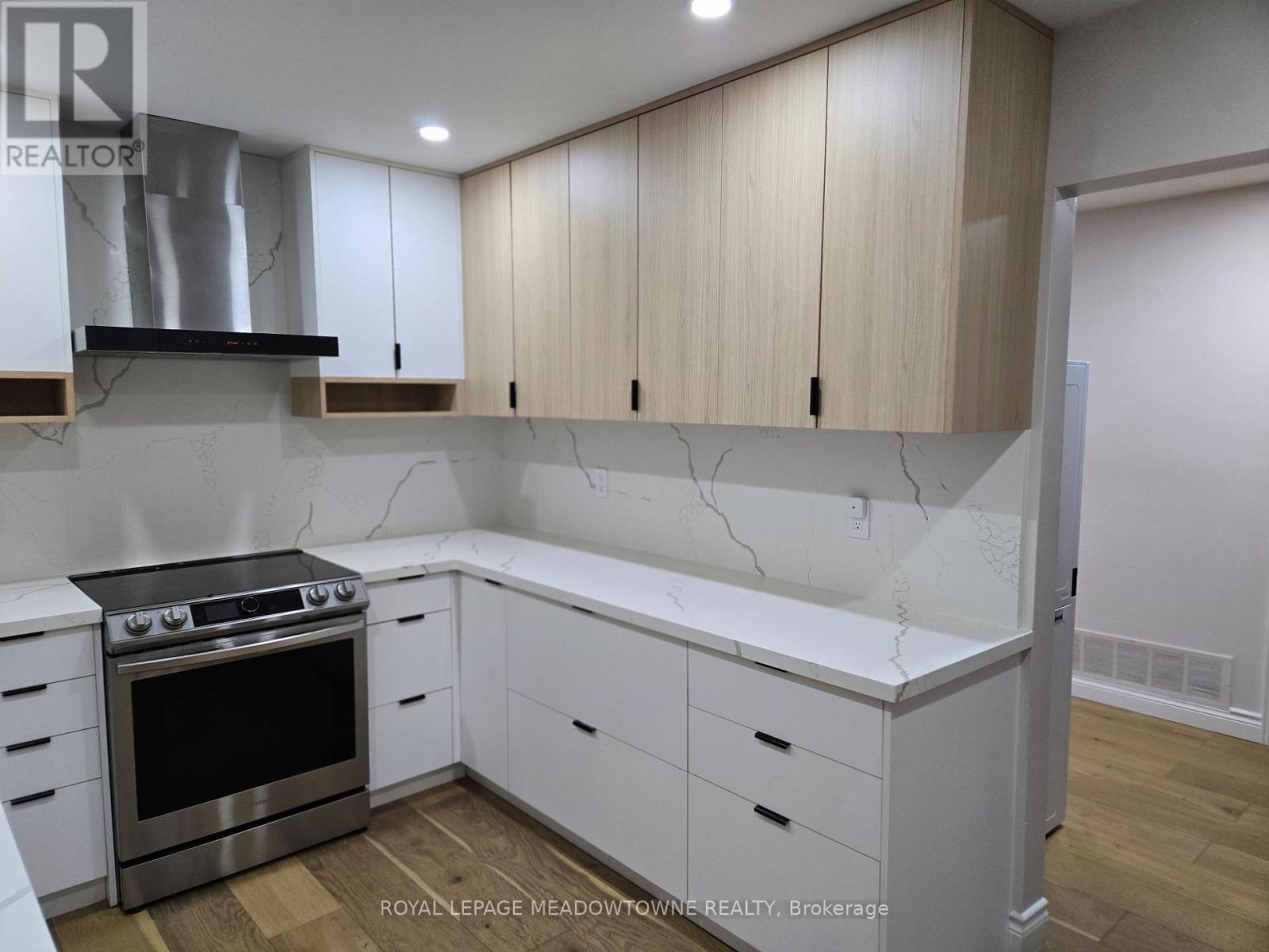 468 Gowland Crescent, Milton, Ontario  L9T 4E5 - Photo 9 - W12694346