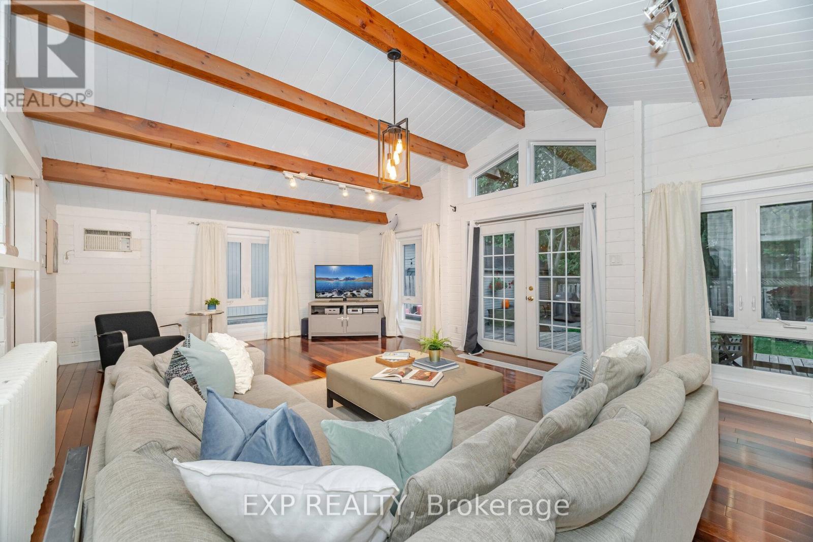 51 Chapel Street, Brampton, Ontario  L6W 2H5 - Photo 17 - W12694366