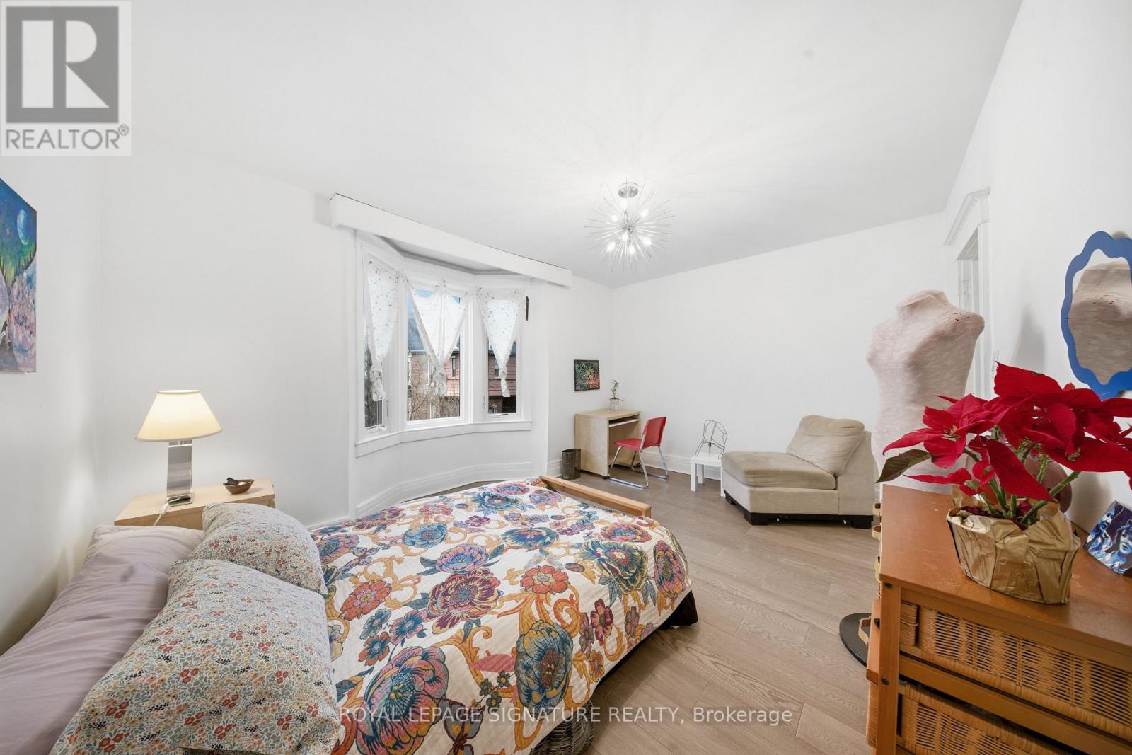 1273 Lansdowne Avenue, Toronto, Ontario  M6H 3Z9 - Photo 19 - W12694412