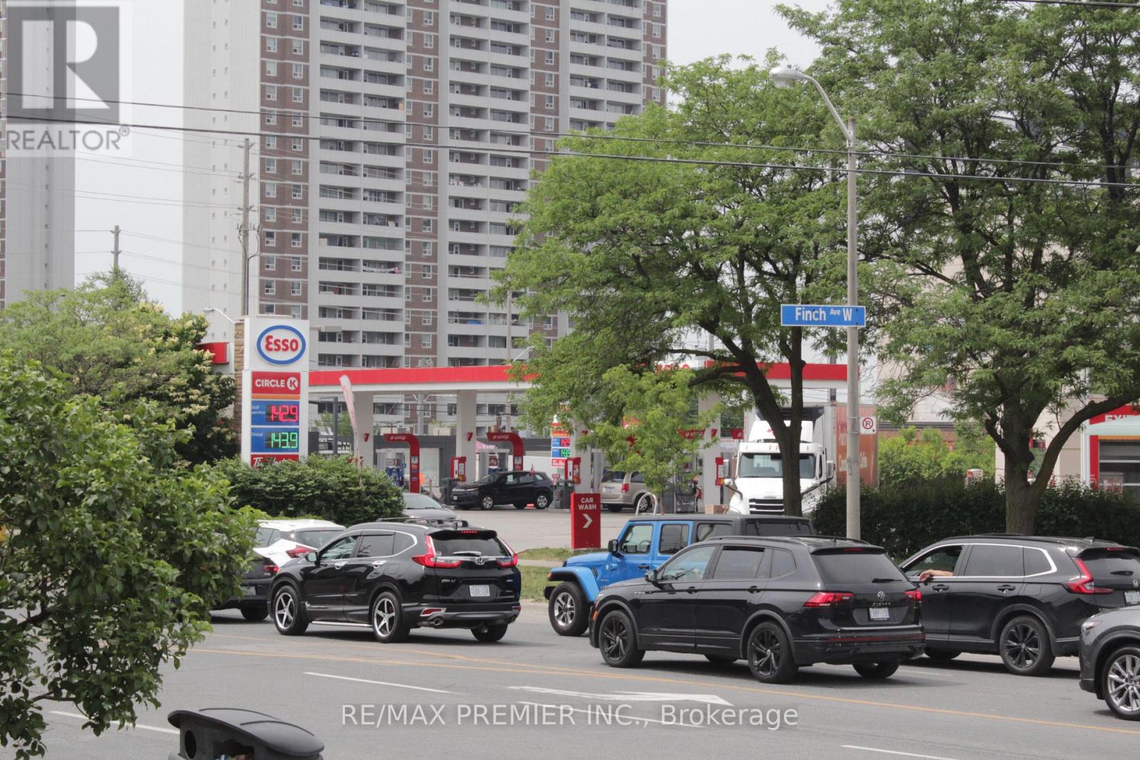 58 - 2300 Finch Avenue, Toronto, Ontario  M9M 2Y3 - Photo 15 - W12694454