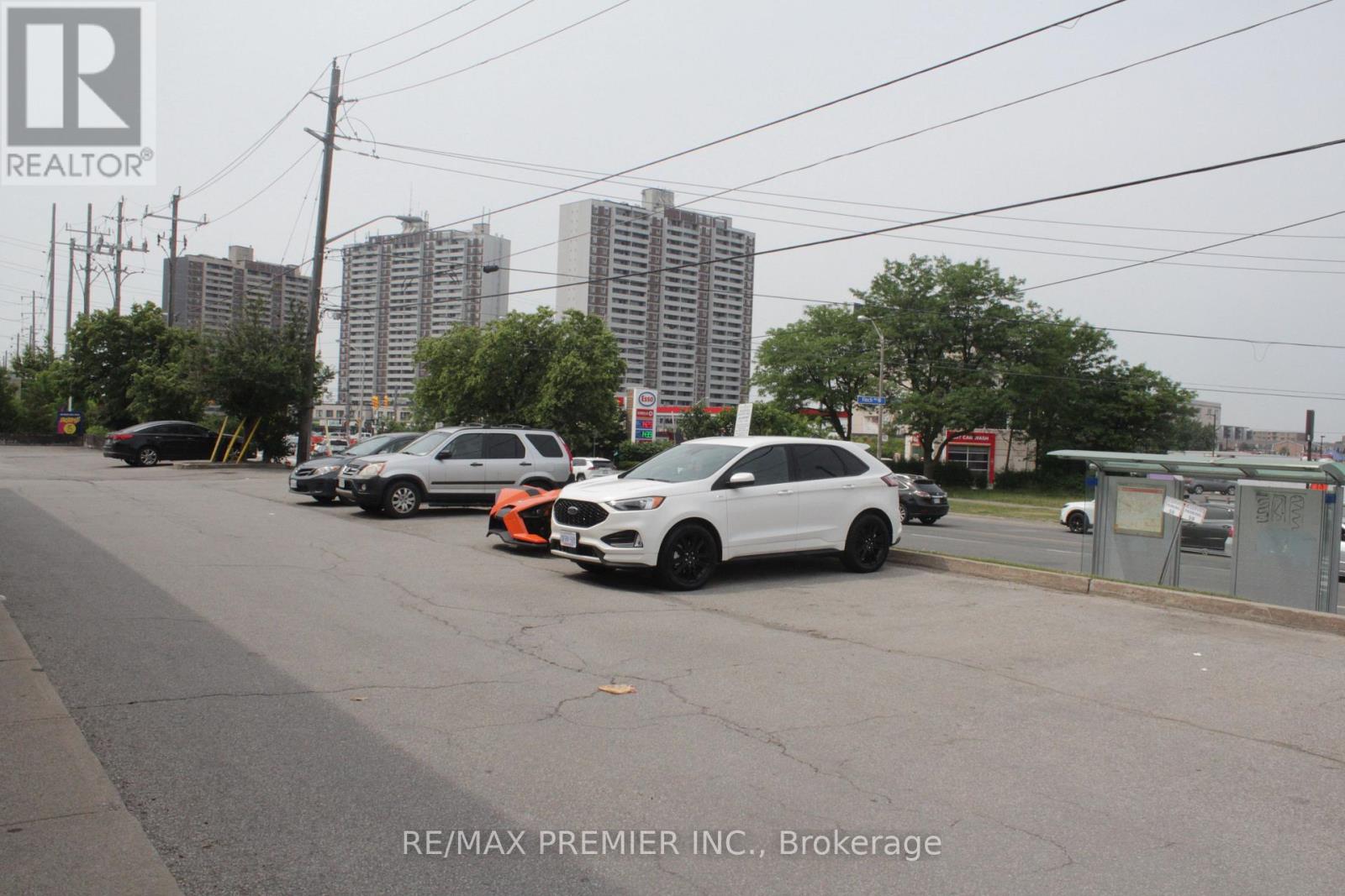 58 - 2300 Finch Avenue, Toronto, Ontario  M9M 2Y3 - Photo 23 - W12694454