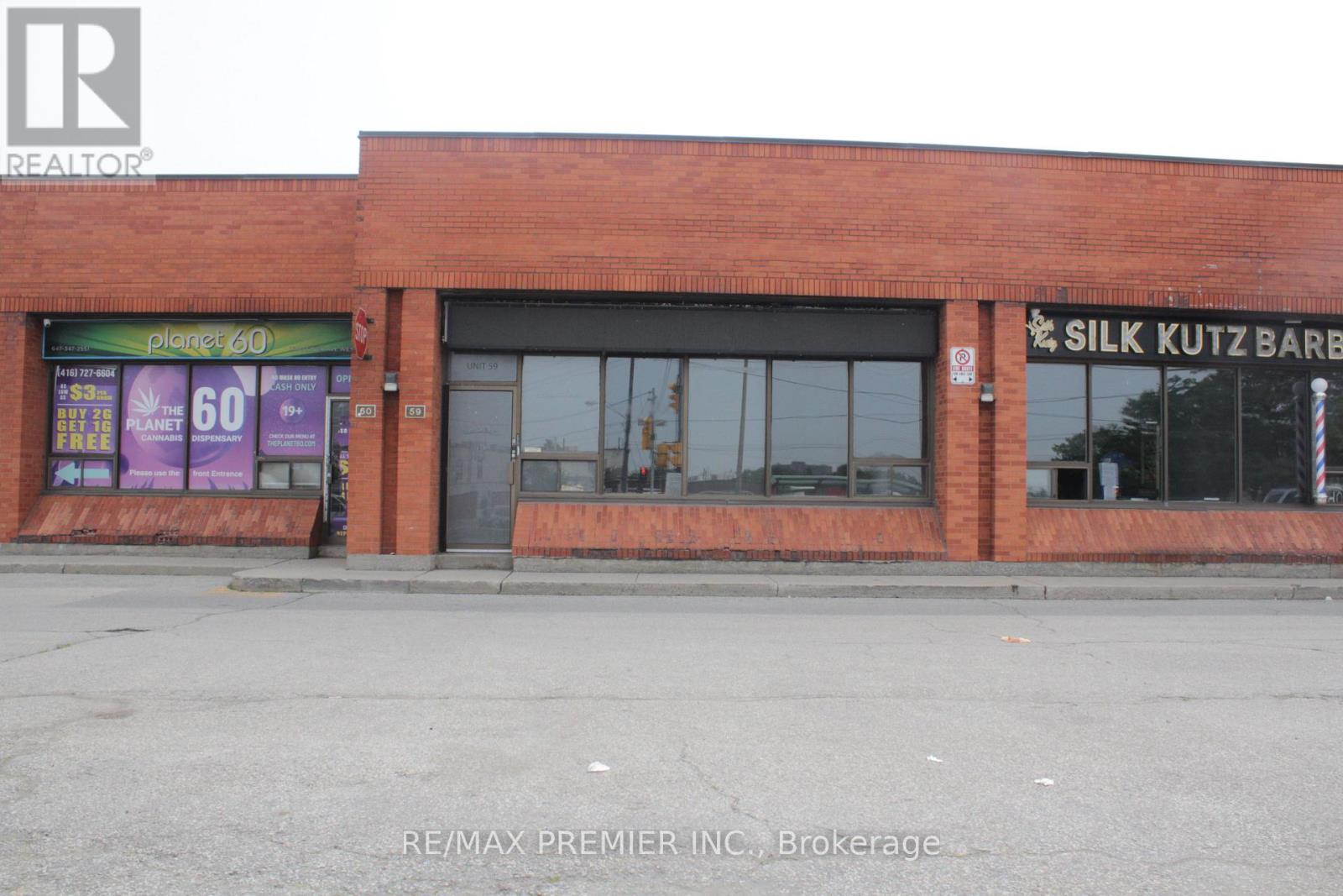 58 - 2300 Finch Avenue, Toronto, Ontario  M9M 2Y3 - Photo 4 - W12694454