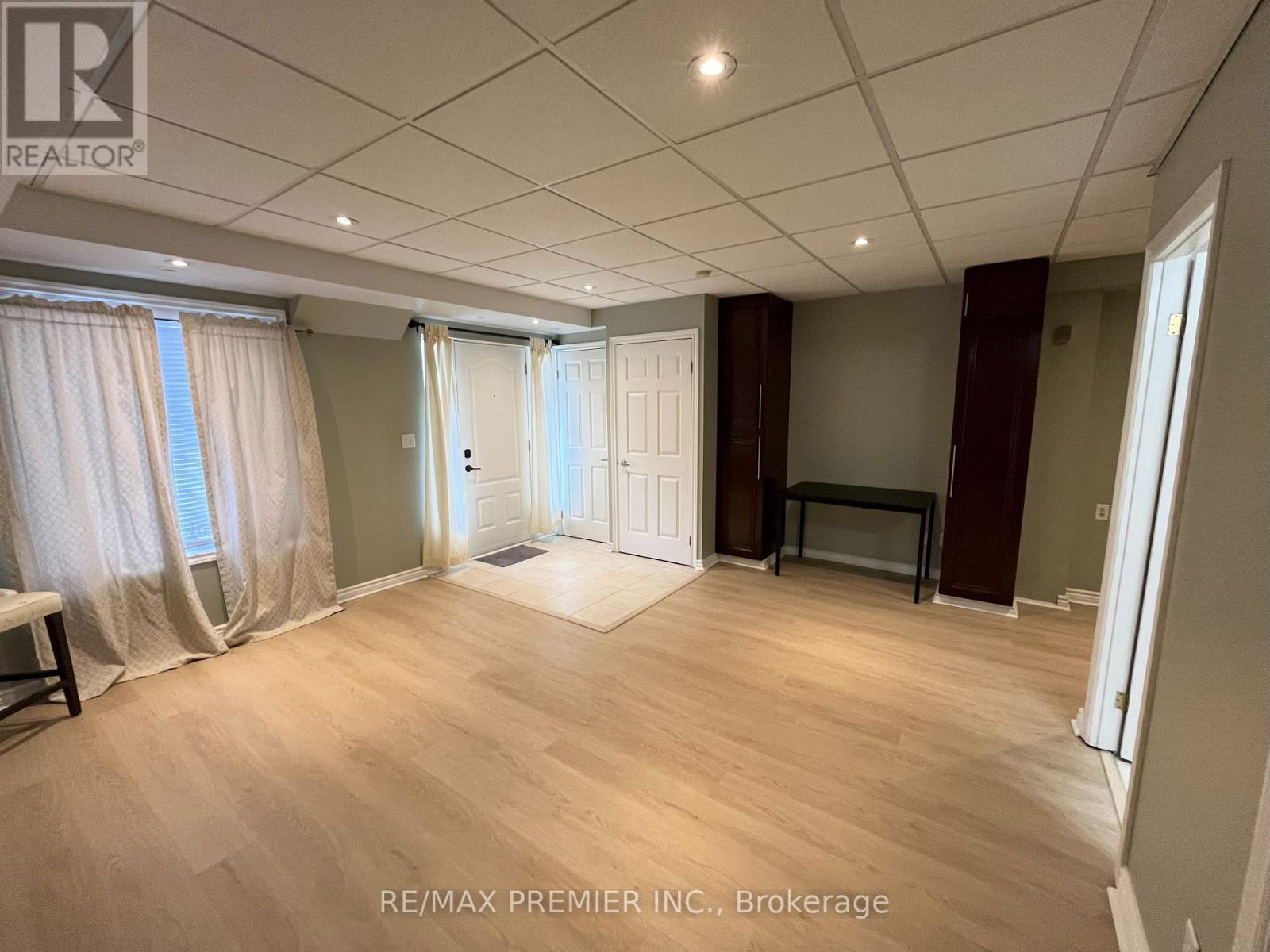 19 - 3055 Finch Avenue W, Toronto, Ontario  M9M 0A6 - Photo 3 - W12694514