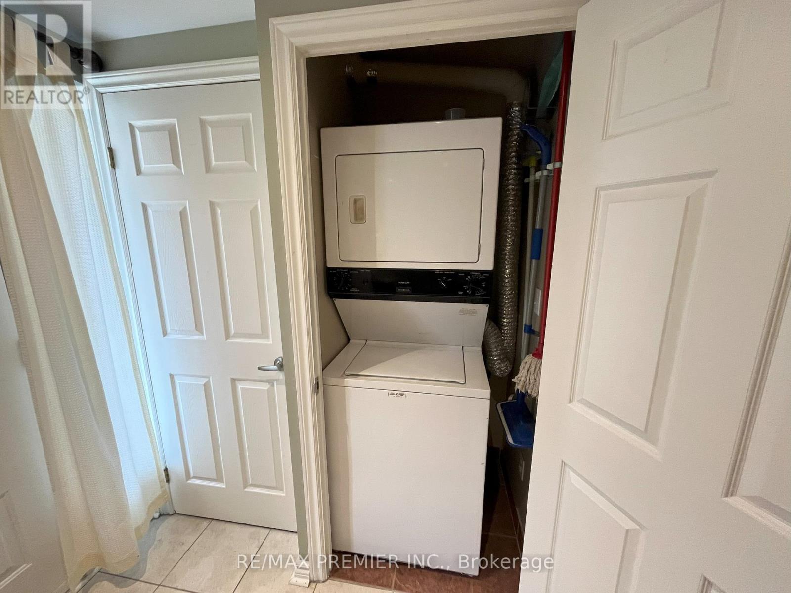 19 - 3055 Finch Avenue W, Toronto, Ontario  M9M 0A6 - Photo 7 - W12694514