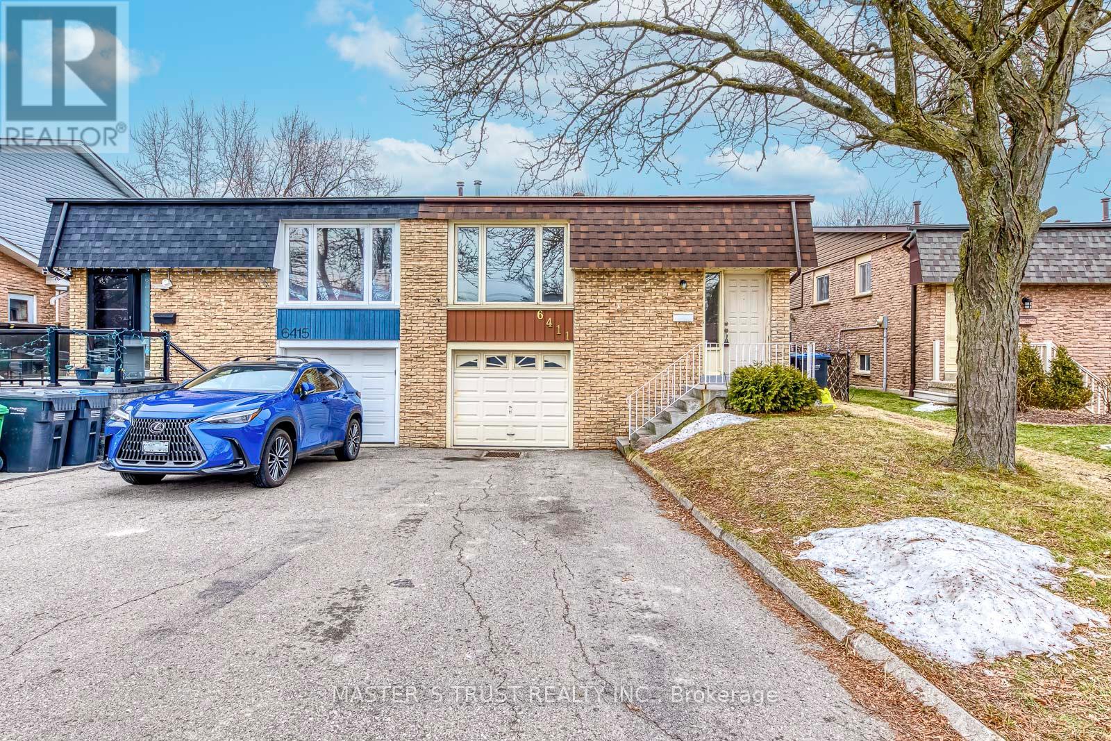 6411 Chaumont Crescent, Mississauga, Ontario  L5N 2M7 - Photo 2 - W12694538