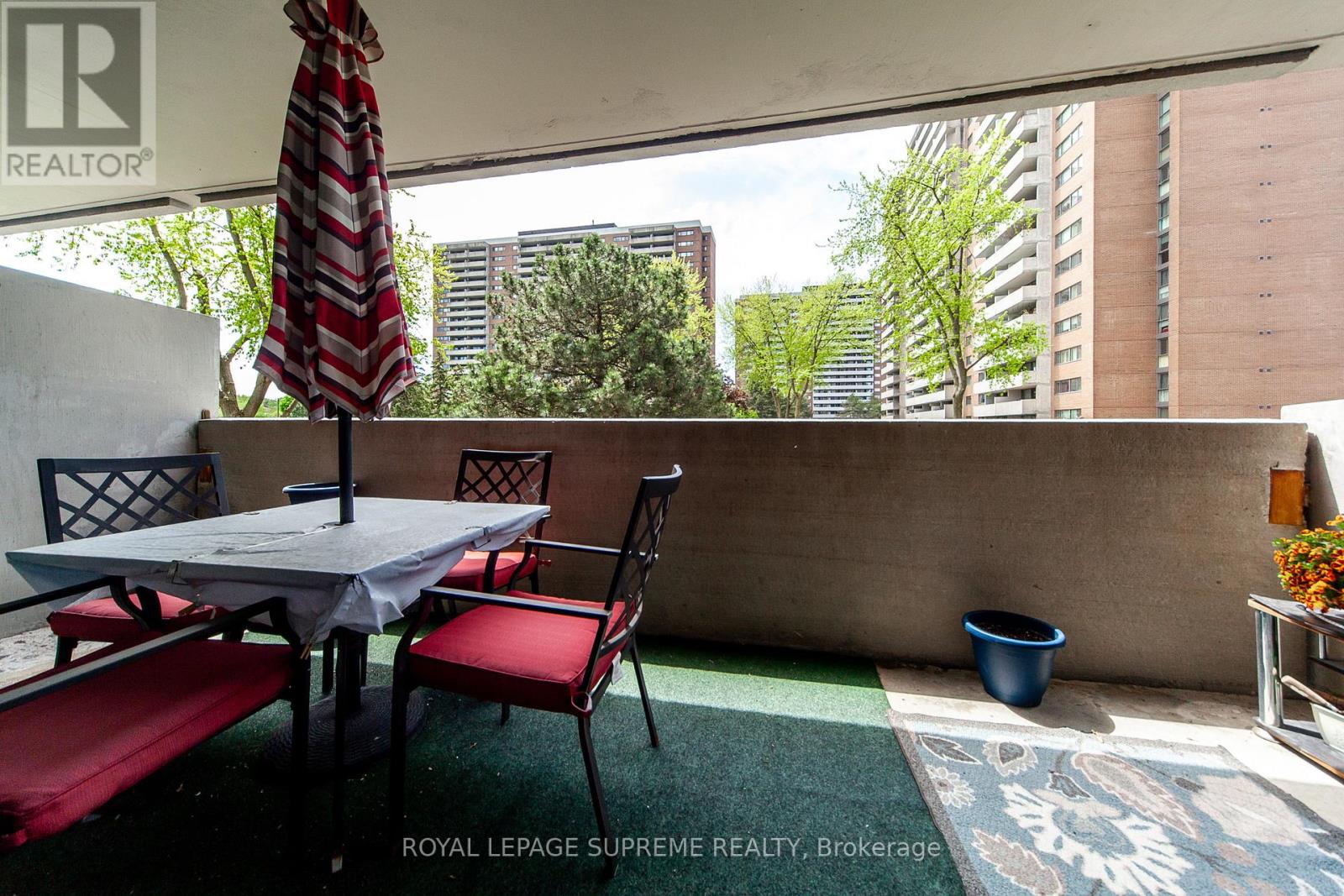 205 - 270 Scarlett Road, Toronto, Ontario  M6N 4X7 - Photo 17 - W12694540