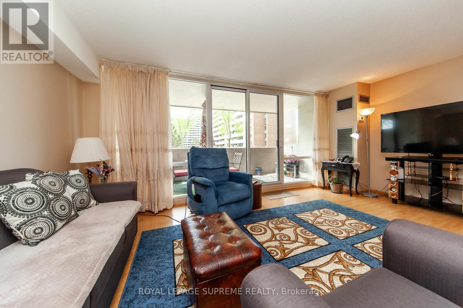 205 - 270 Scarlett Road, Toronto, Ontario  M6N 4X7 - Photo 5 - W12694540