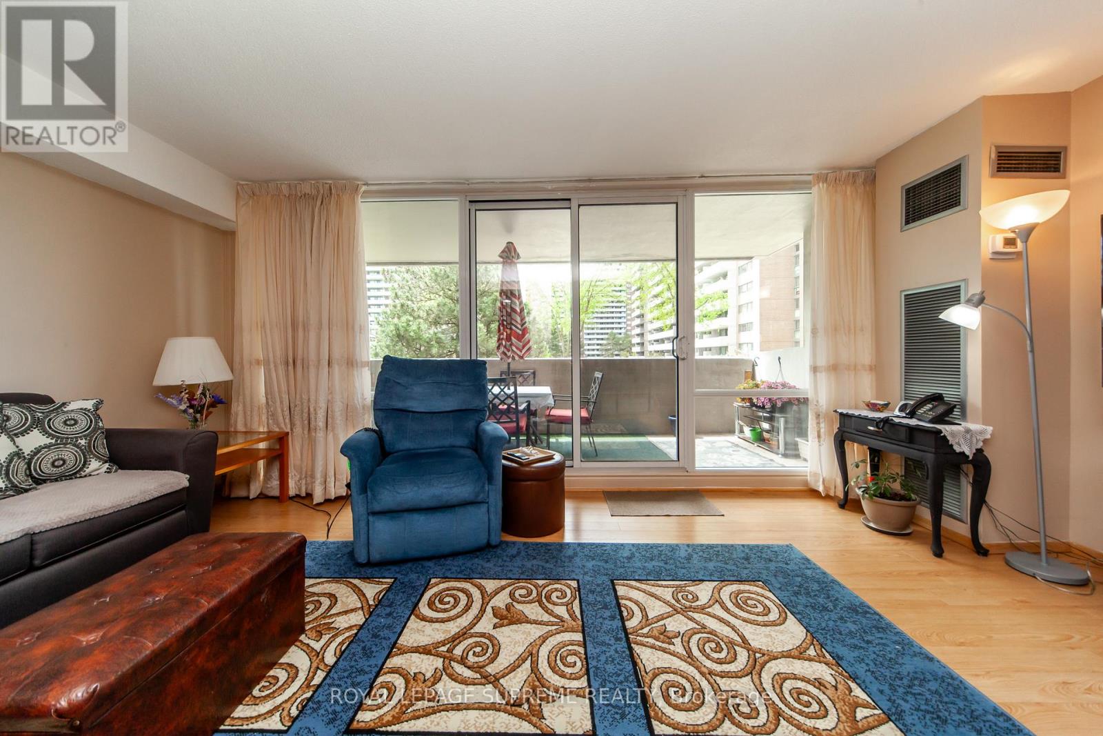 205 - 270 Scarlett Road, Toronto, Ontario  M6N 4X7 - Photo 6 - W12694540