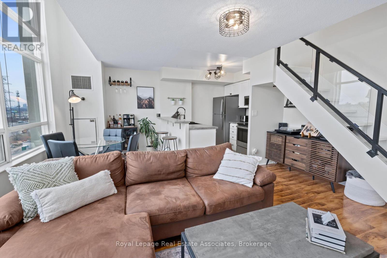 433 - 200 Manitoba Street, Toronto, Ontario  M8Y 3Y9 - Photo 10 - W12694552