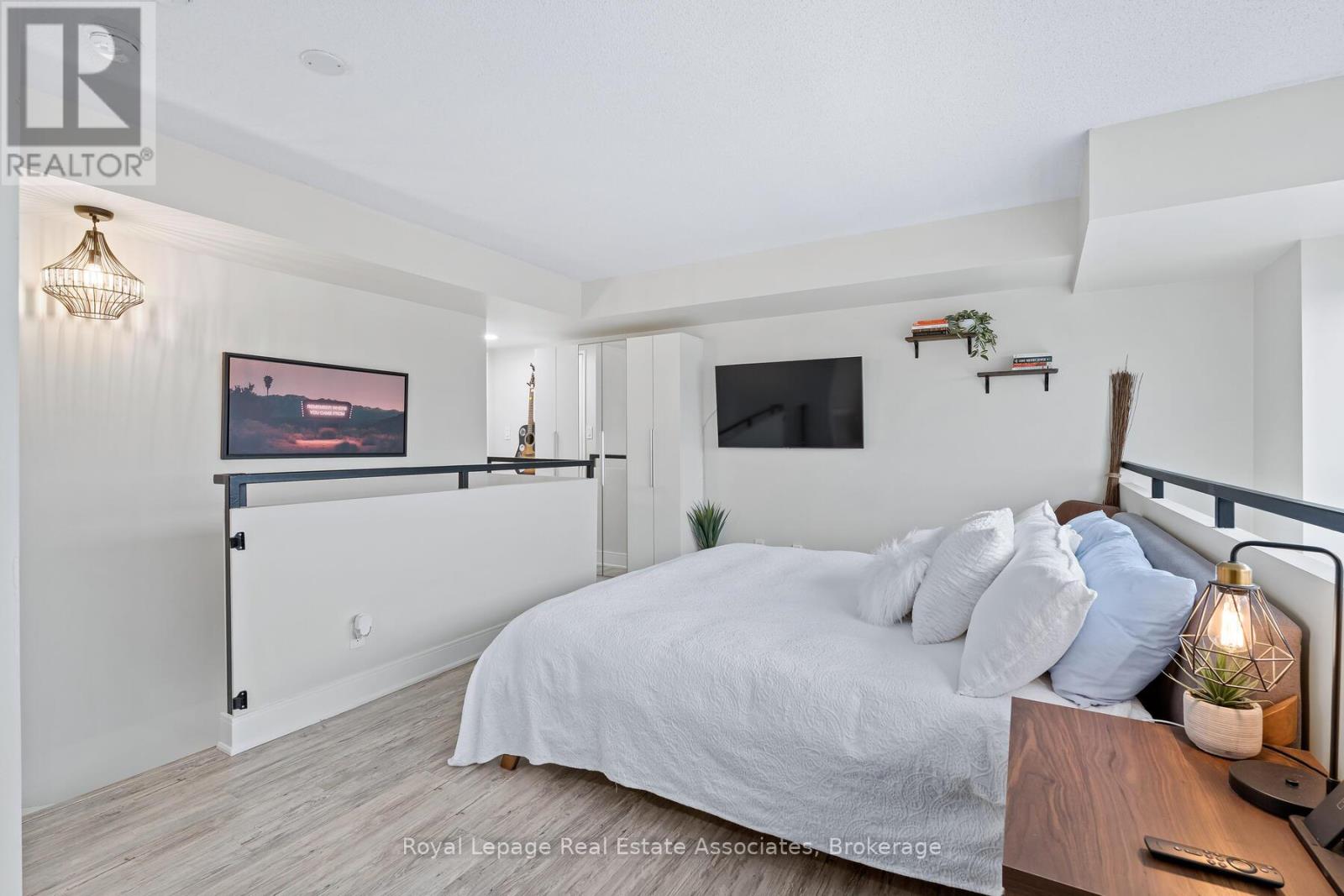 433 - 200 Manitoba Street, Toronto, Ontario  M8Y 3Y9 - Photo 25 - W12694552