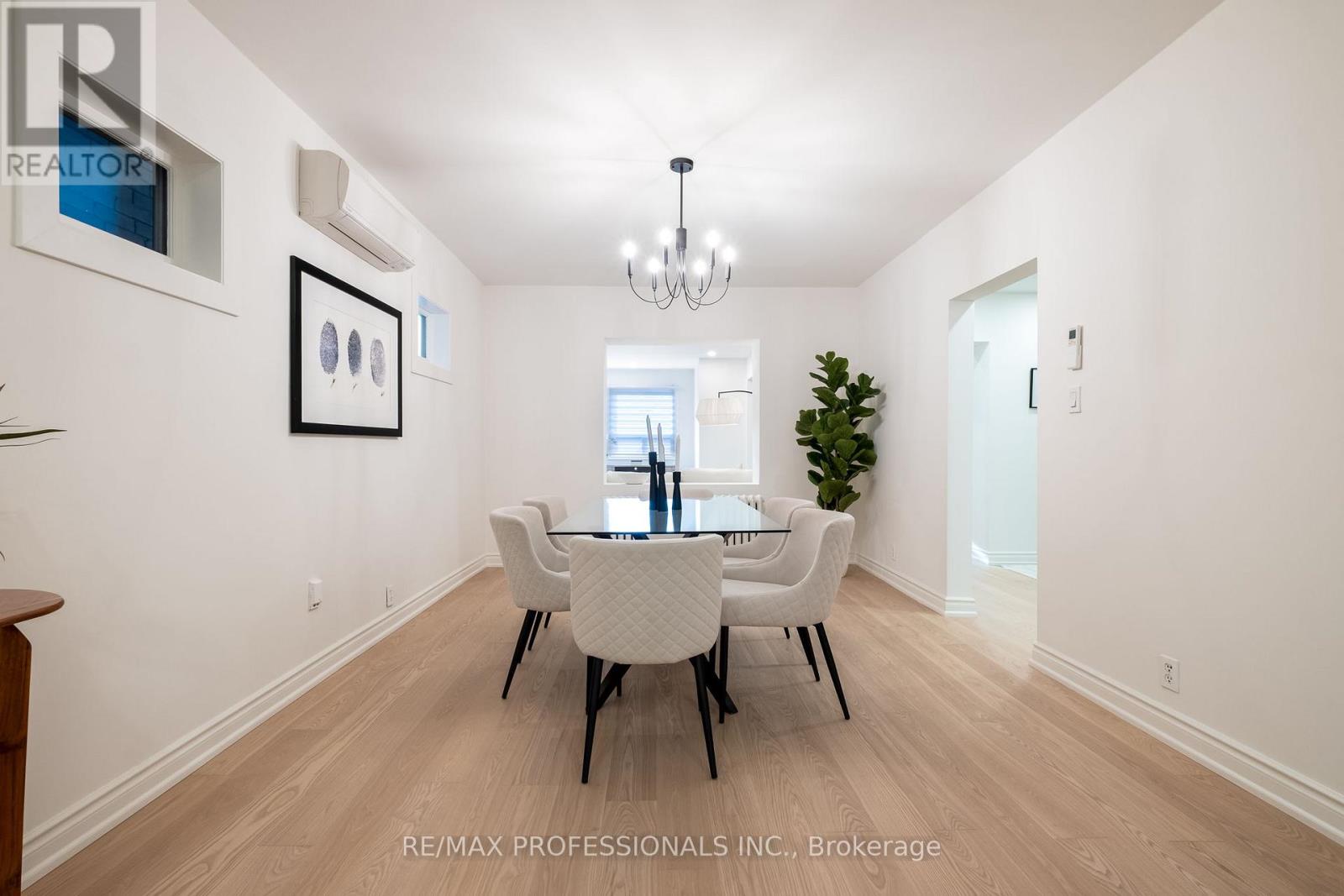 636 Runnymede Road, Toronto, Ontario  M6S 3A2 - Photo 7 - W12694570