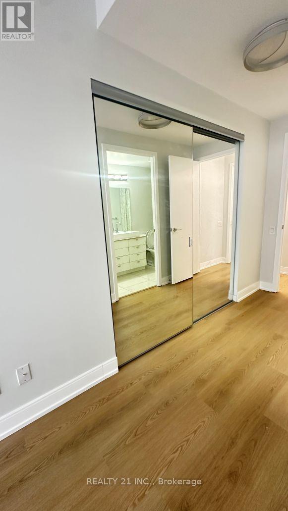 1602 - 105 The Queens Way, Toronto, Ontario  M6S 5B5 - Photo 27 - W12694582