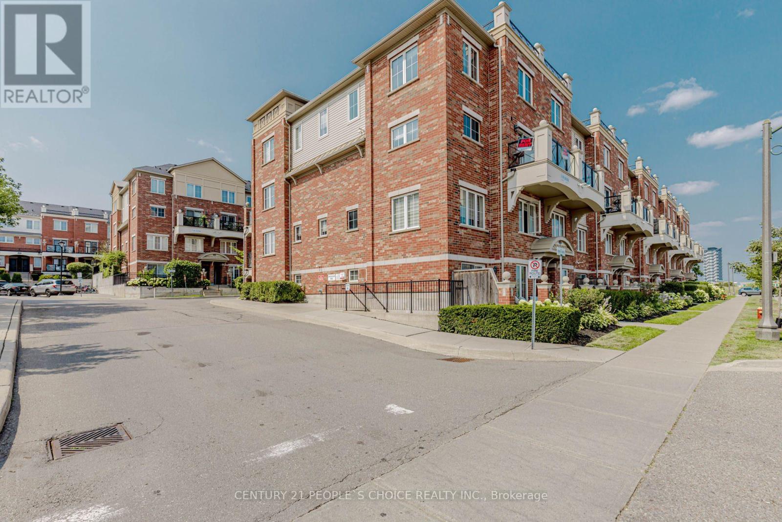 25 - 47 Hays Boulevard, Oakville, Ontario  L6H 0J1 - Photo 1 - W12694590
