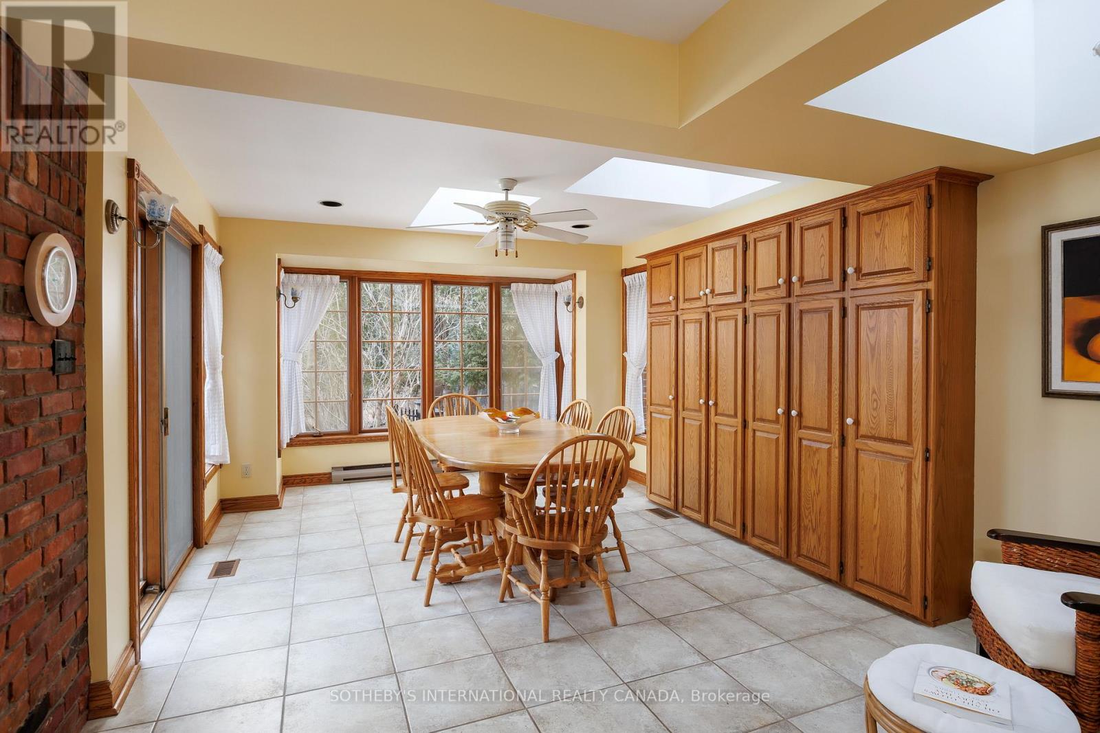 4207 Bridlepath Trail, Mississauga, Ontario  L5L 3K3 - Photo 14 - W12694604