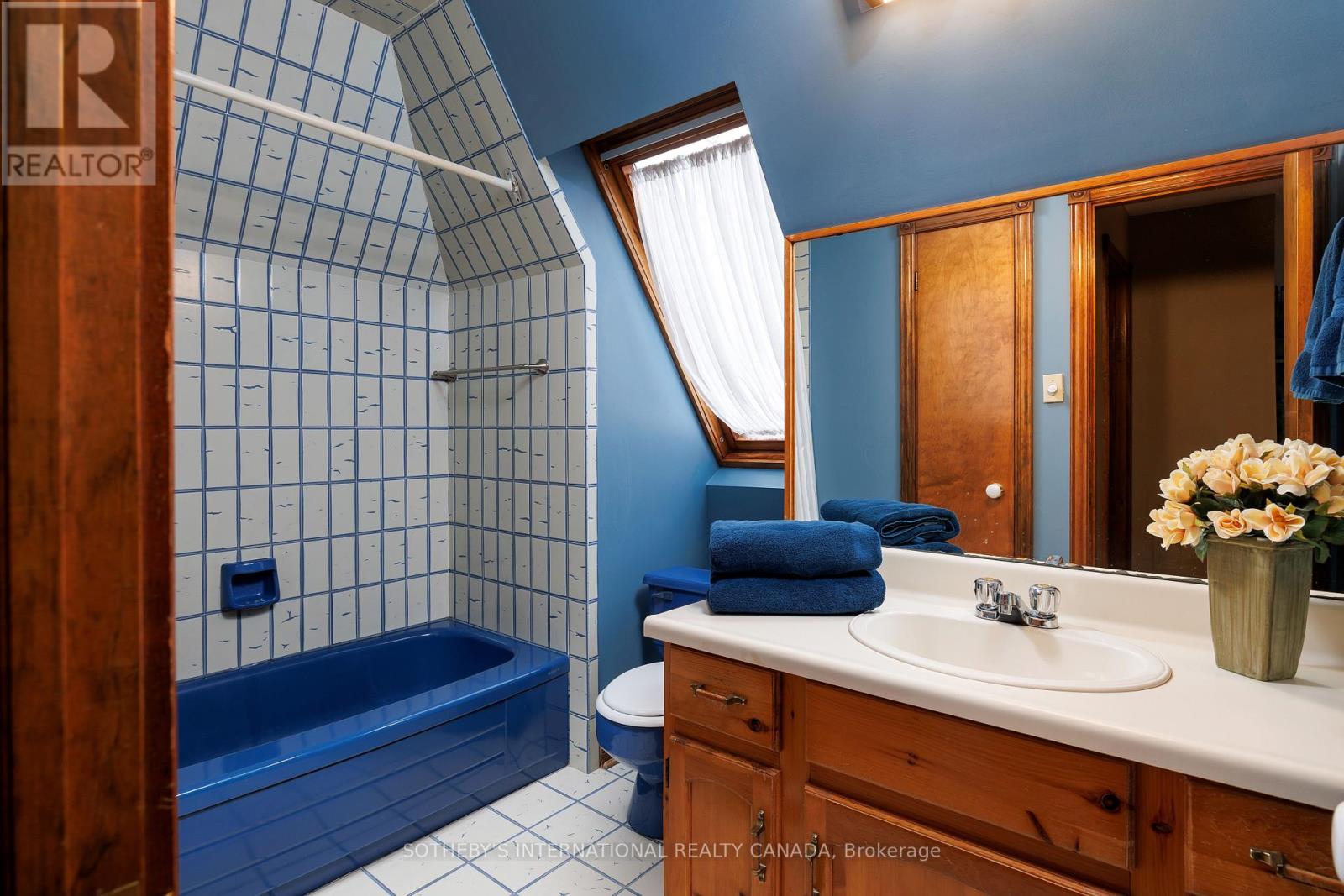 4207 Bridlepath Trail, Mississauga, Ontario  L5L 3K3 - Photo 33 - W12694604