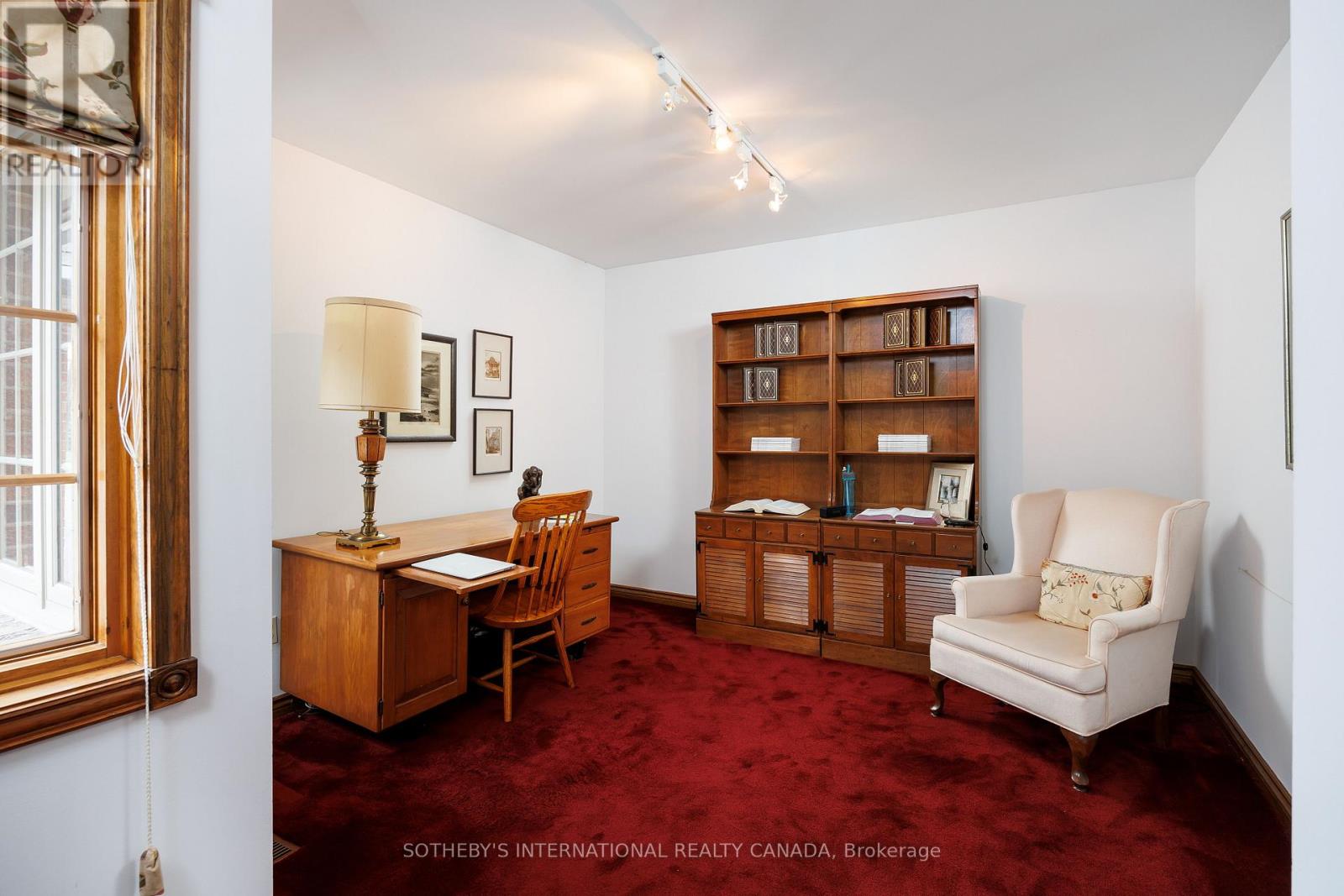 4207 Bridlepath Trail, Mississauga, Ontario  L5L 3K3 - Photo 5 - W12694604