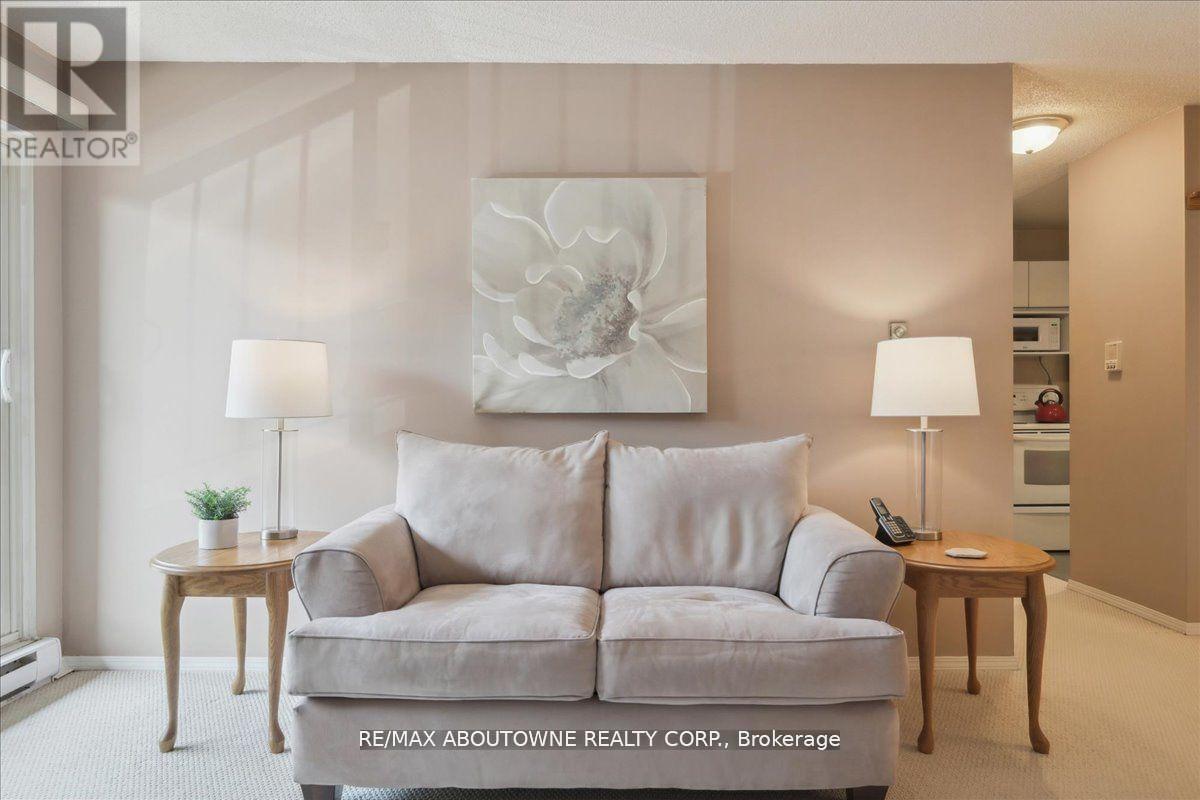 921 - 1450 Glen Abbey Gate, Oakville, Ontario  L6M 2V7 - Photo 12 - W12694610