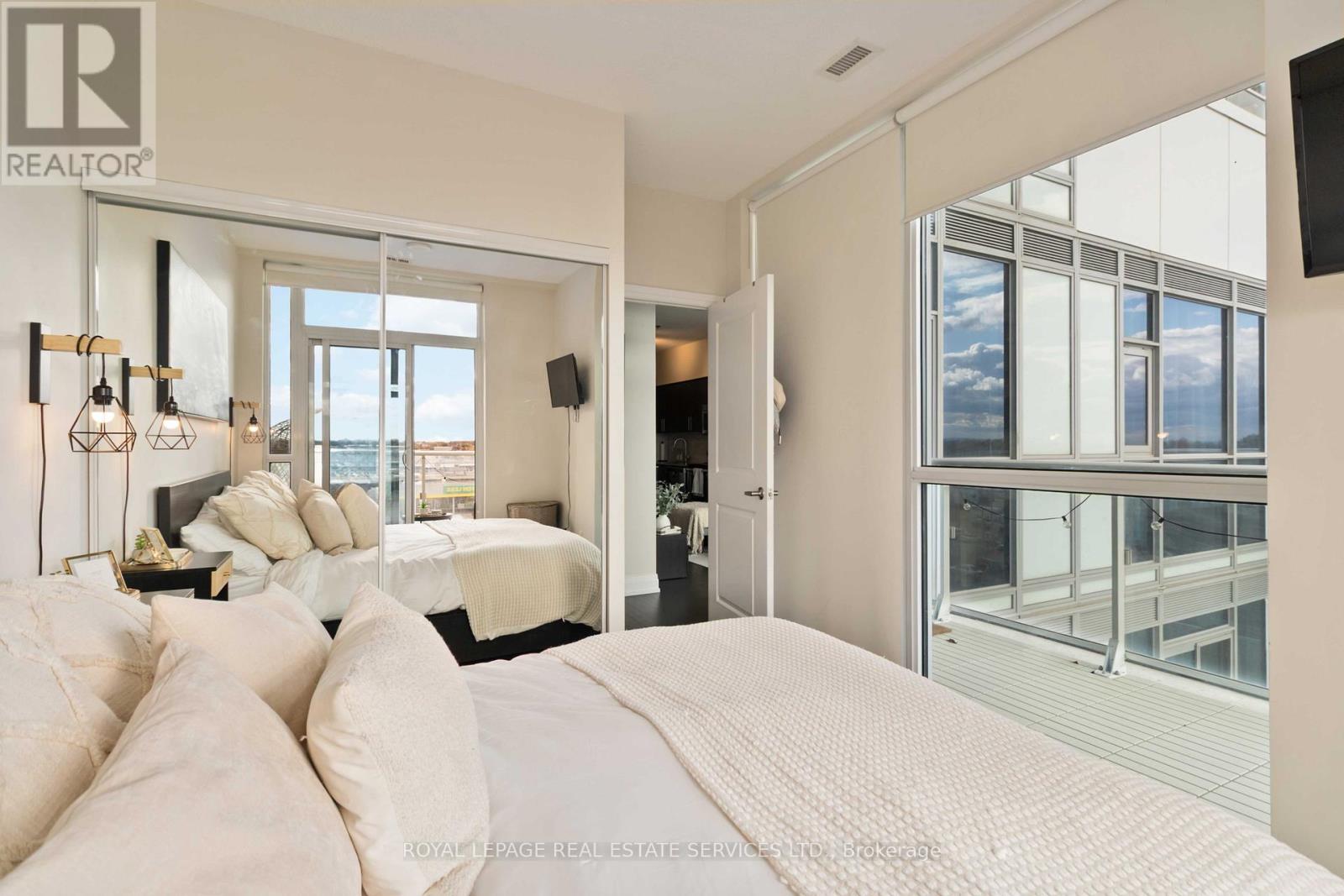 516 - 65 Speers Road, Oakville, Ontario  L6K 0J1 - Photo 16 - W12694616