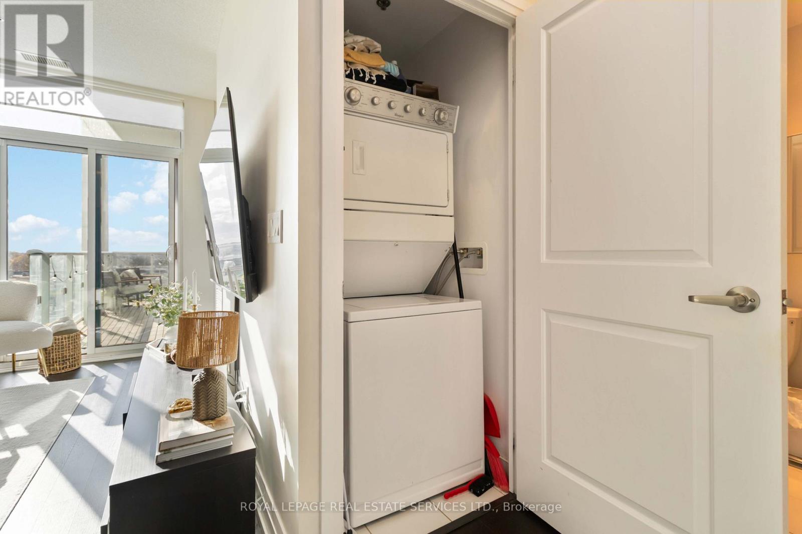 516 - 65 Speers Road, Oakville, Ontario  L6K 0J1 - Photo 19 - W12694616