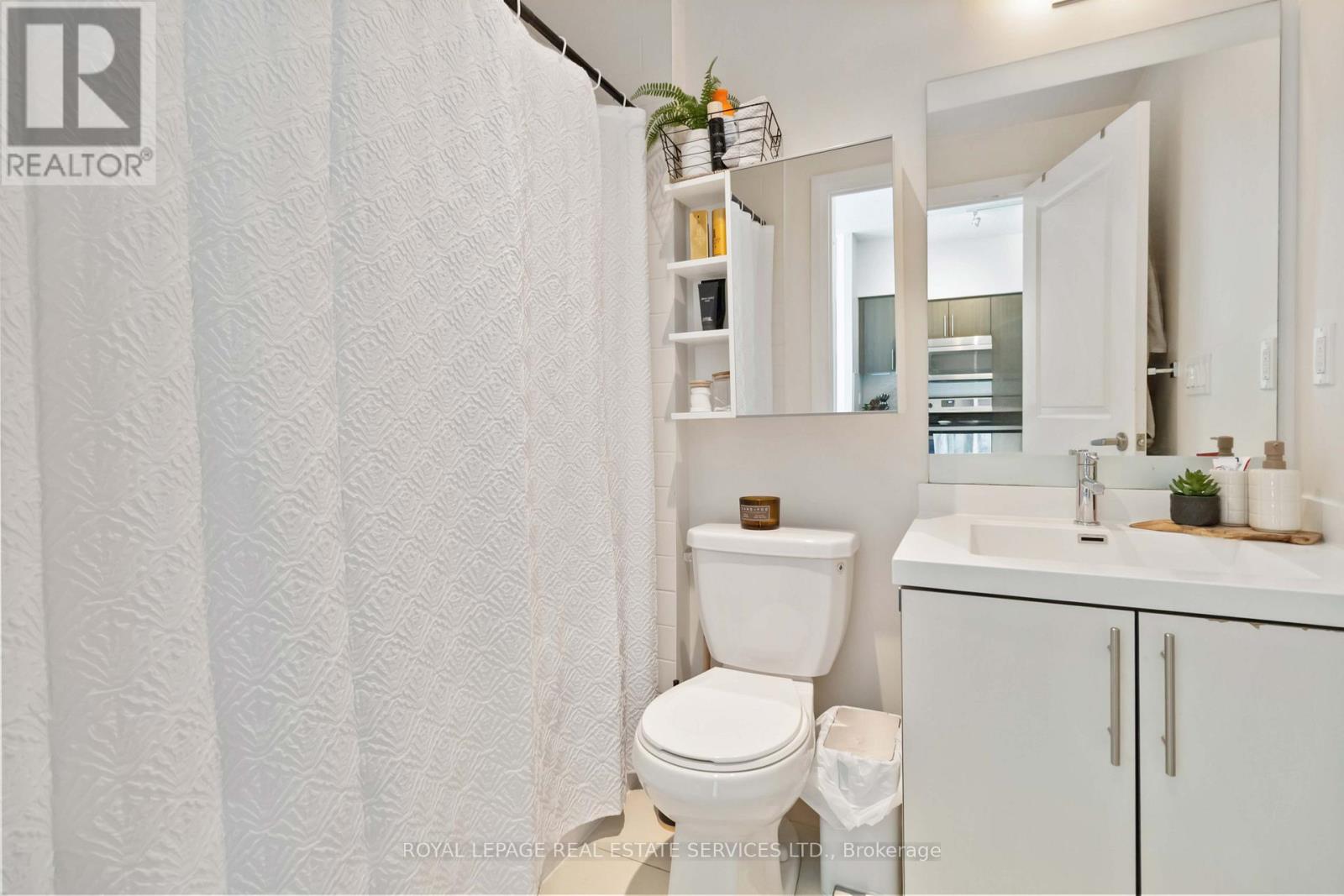 516 - 65 Speers Road, Oakville, Ontario  L6K 0J1 - Photo 20 - W12694616