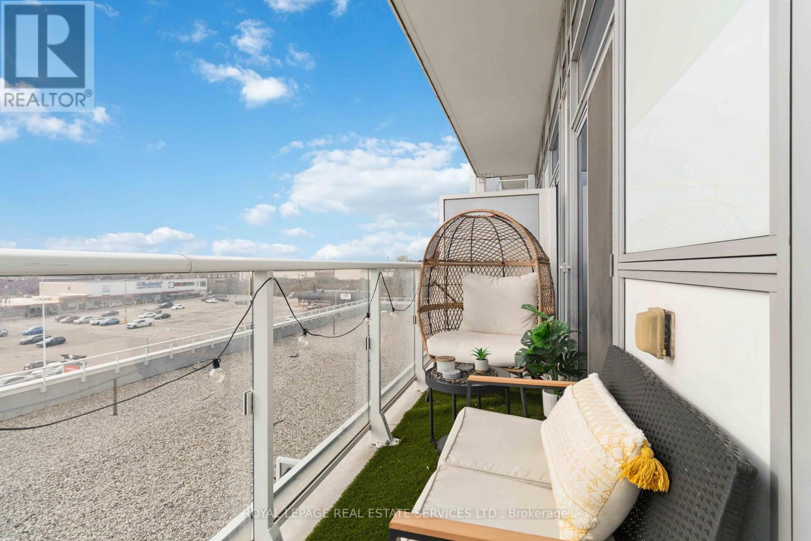 516 - 65 Speers Road, Oakville, Ontario  L6K 0J1 - Photo 21 - W12694616