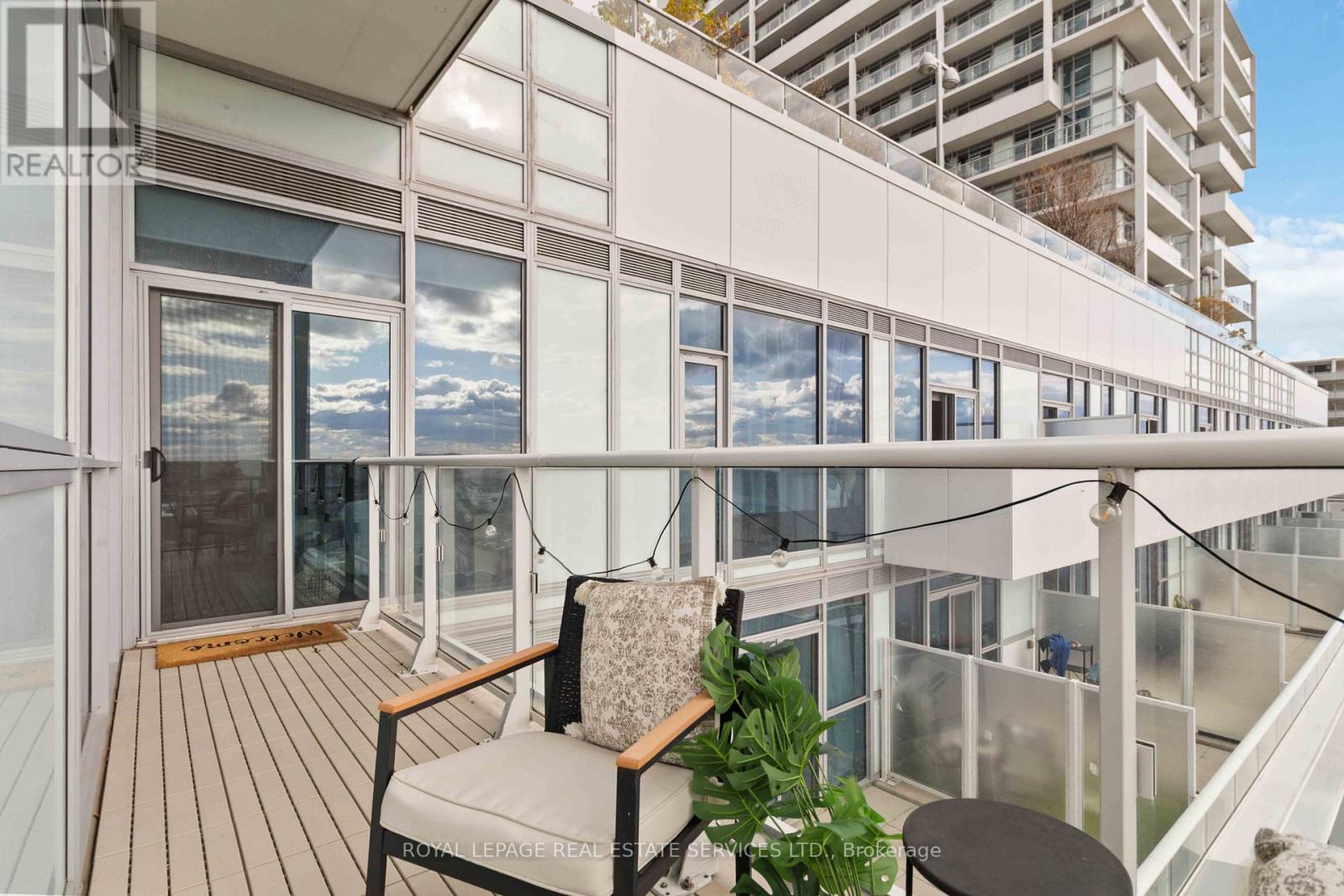 516 - 65 Speers Road, Oakville, Ontario  L6K 0J1 - Photo 22 - W12694616